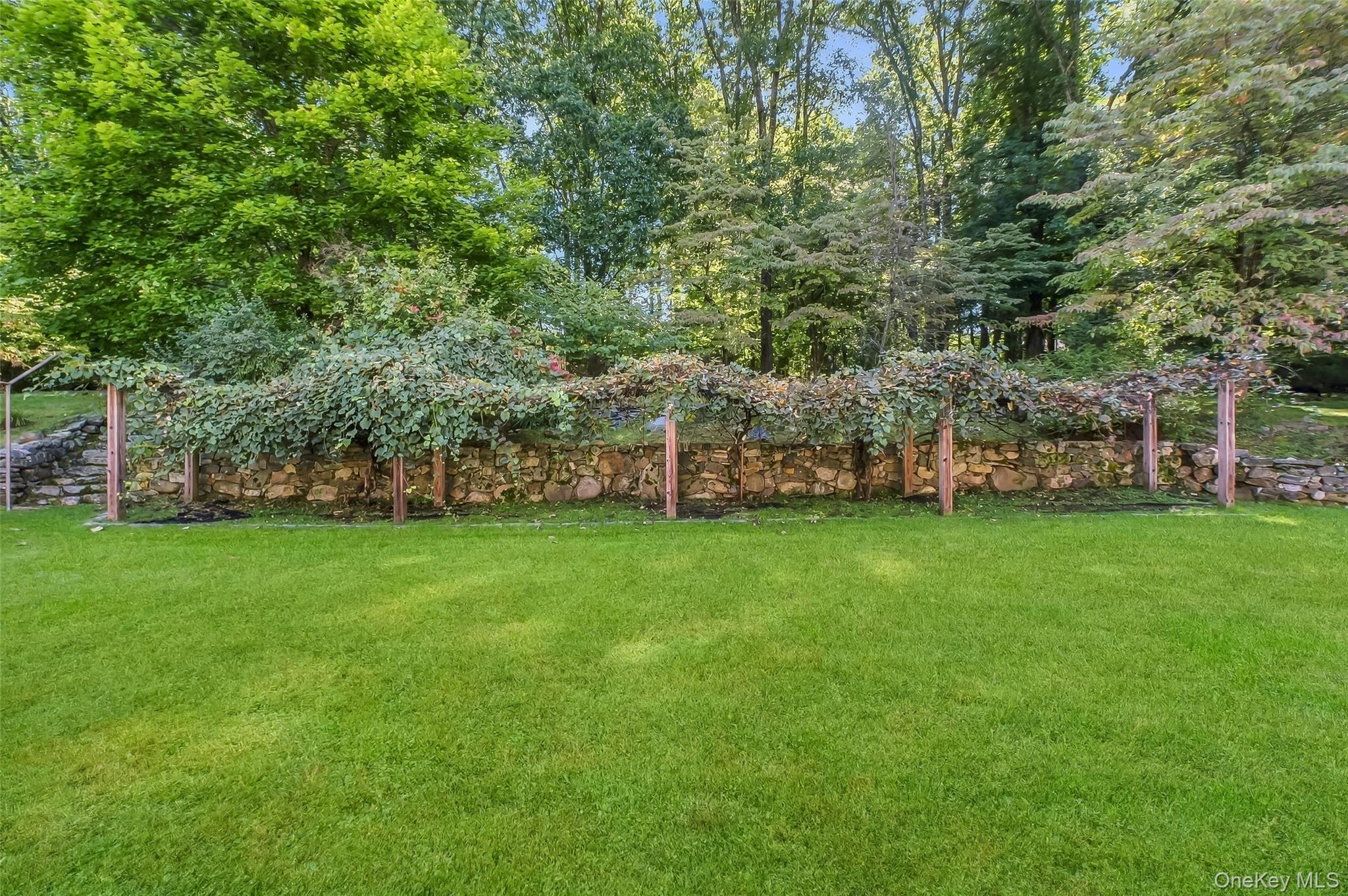 2054 Quaker Ridge Road – For Sale photo 37