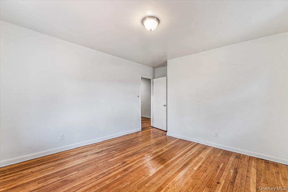 3118 Eastchester Road – For Sale photo 17
