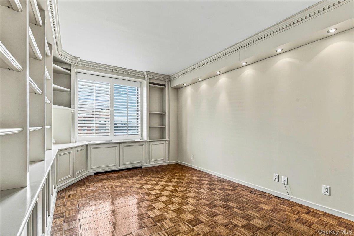 100 Hilton Avenue, Unit 806 photo 15
