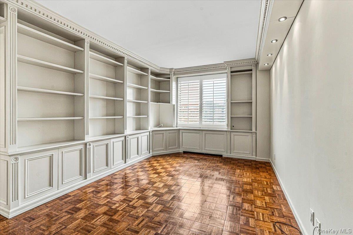 100 Hilton Avenue, Unit 806 photo 14