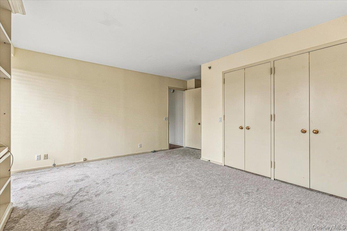 100 Hilton Avenue, Unit 806 photo 7