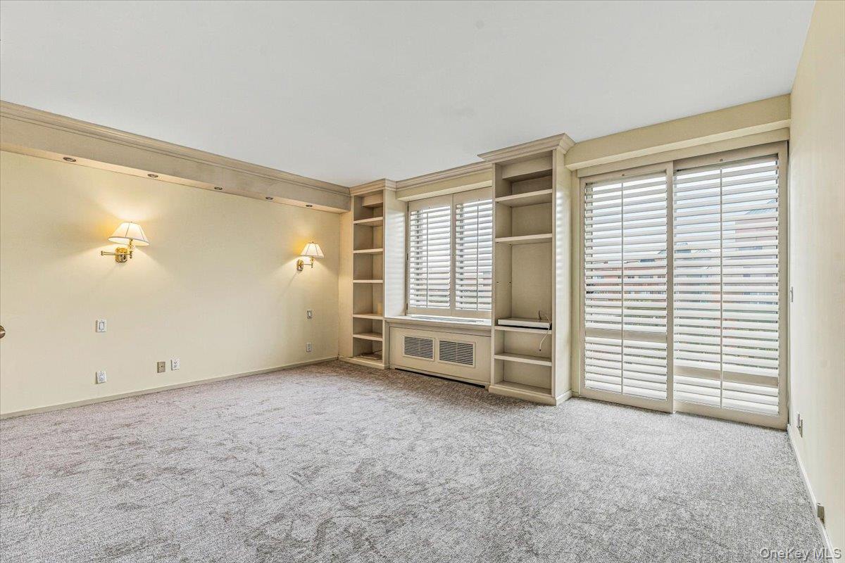 100 Hilton Avenue, Unit 806 photo 6