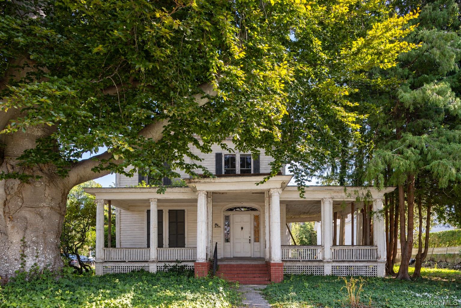 440 1st Street – For Sale