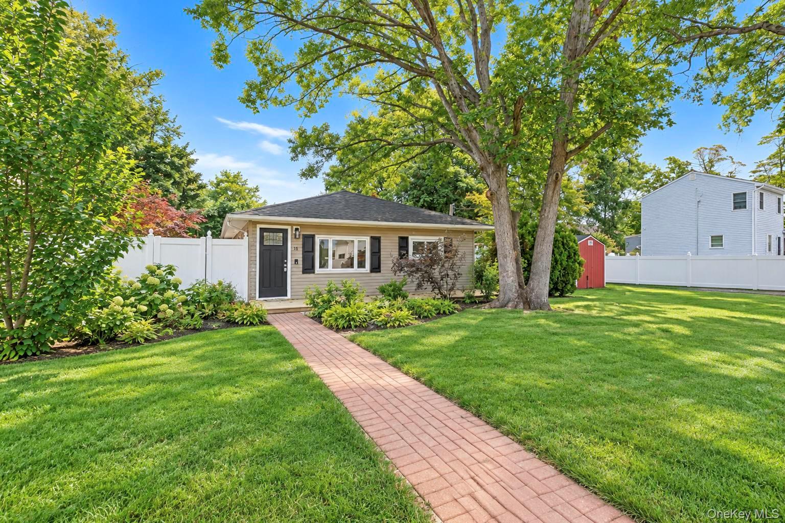 11 Tell Avenue – For Sale