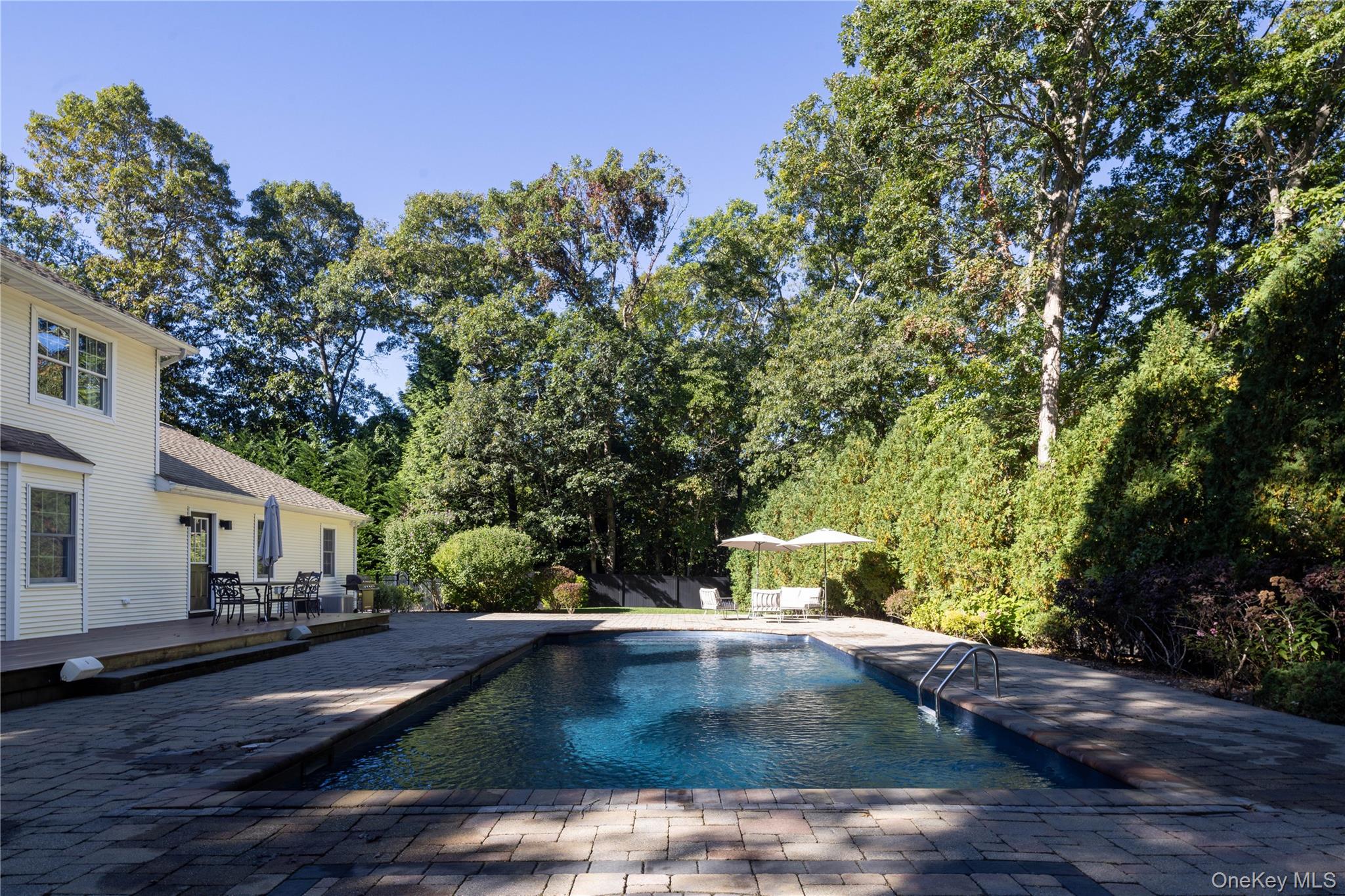11 Country Estates Road – For Sale photo 3