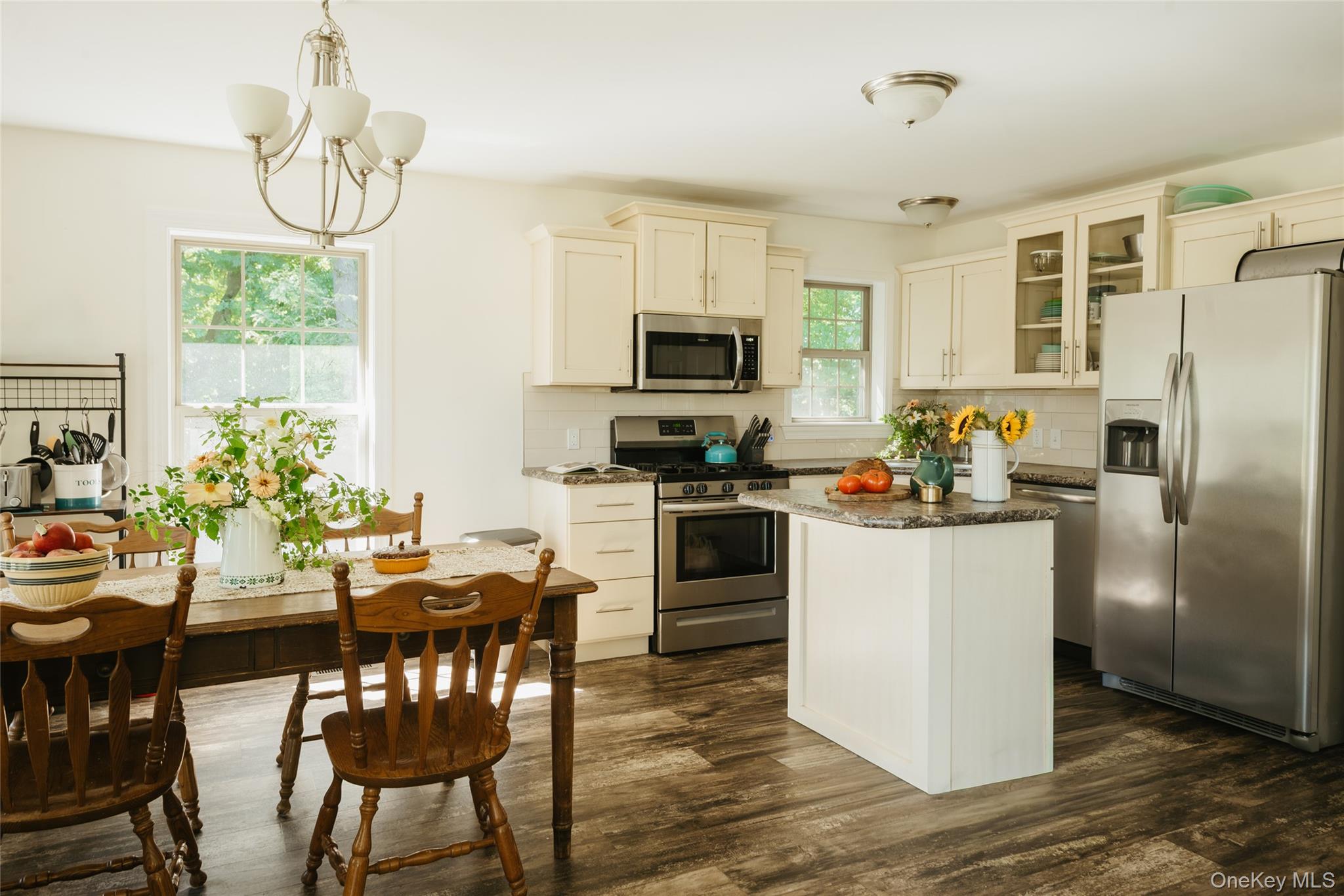 303 Old Stage Road – For Sale photo 4
