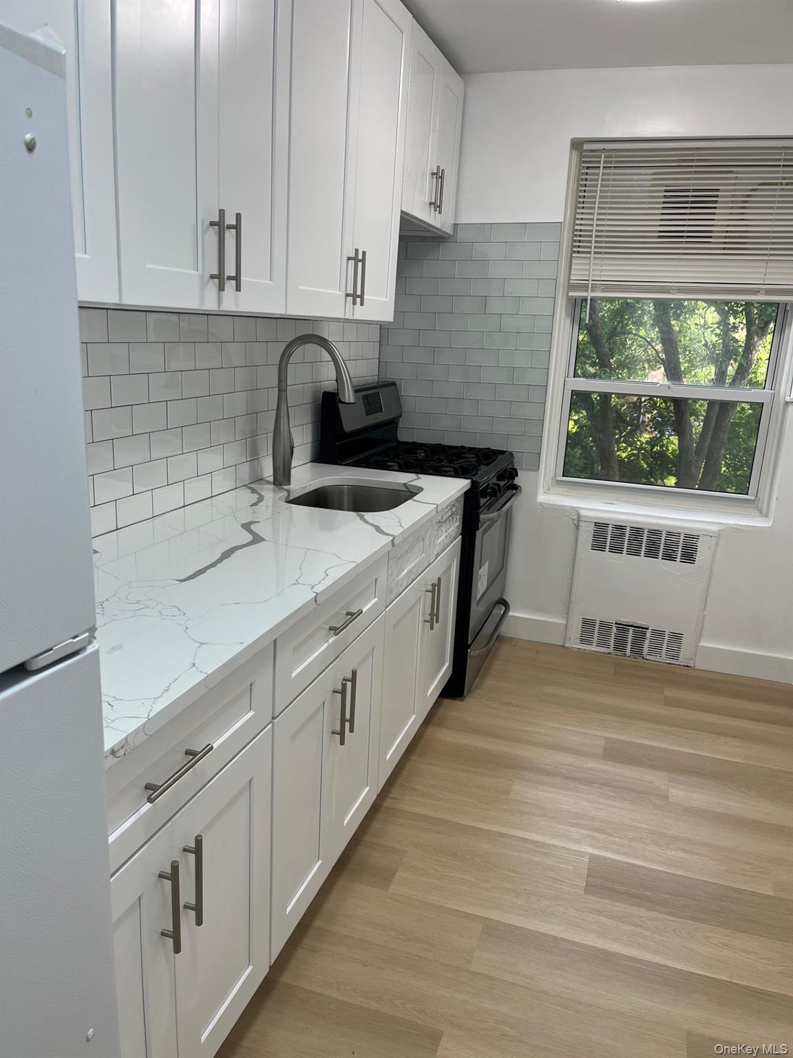 147-35 38th Ave, Unit B44 photo 5