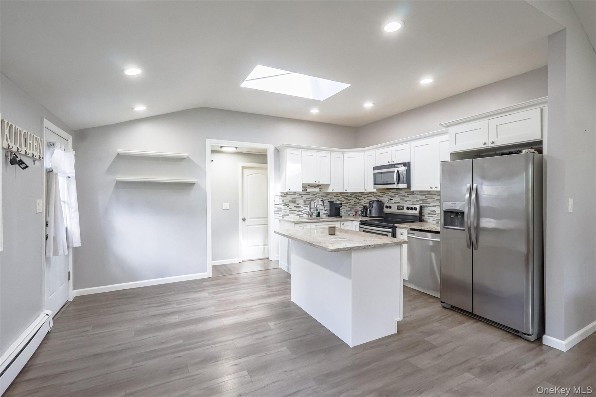 3 Elmwood Avenue – For Sale photo 3