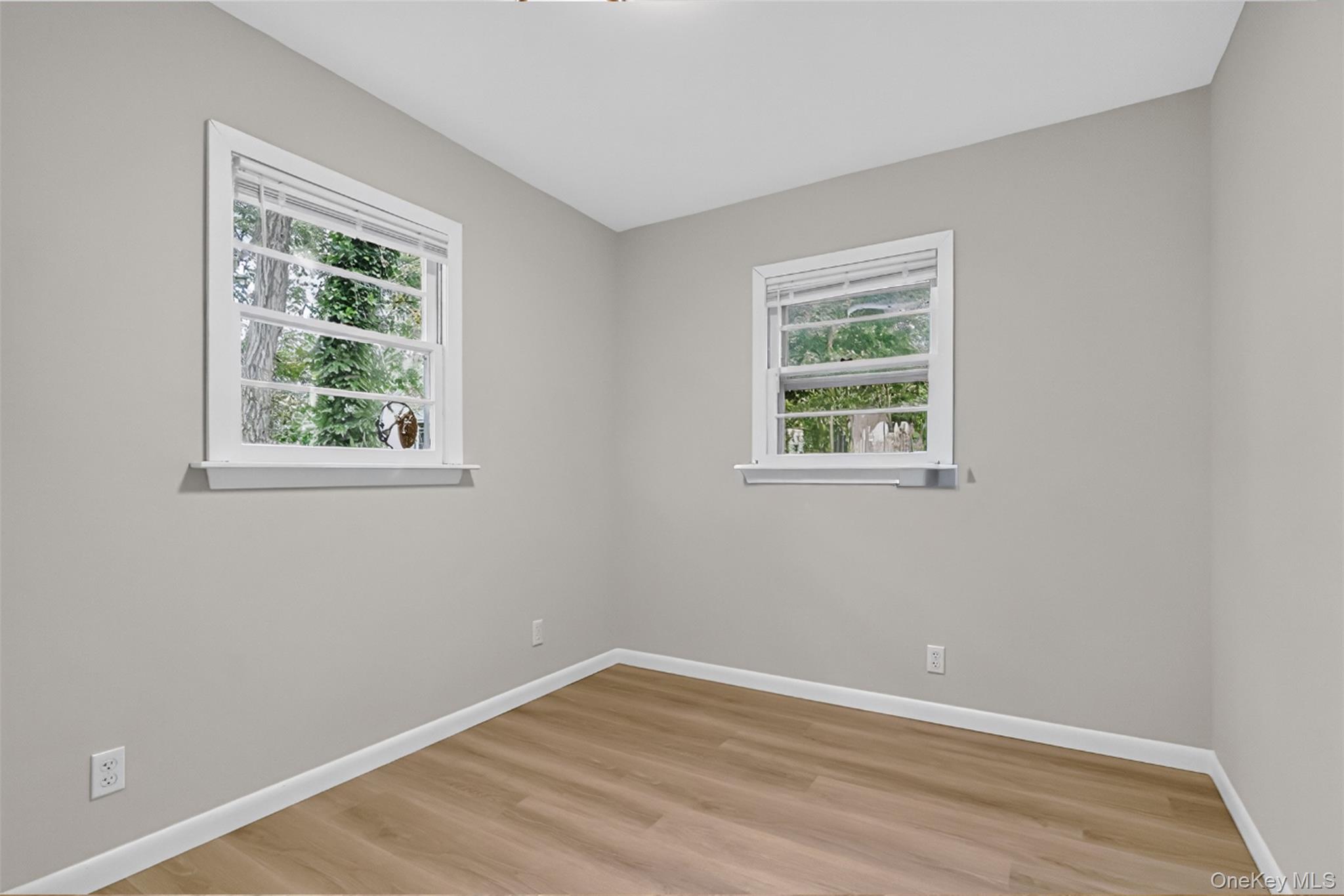 45 Lake Promenade – For Sale photo 12