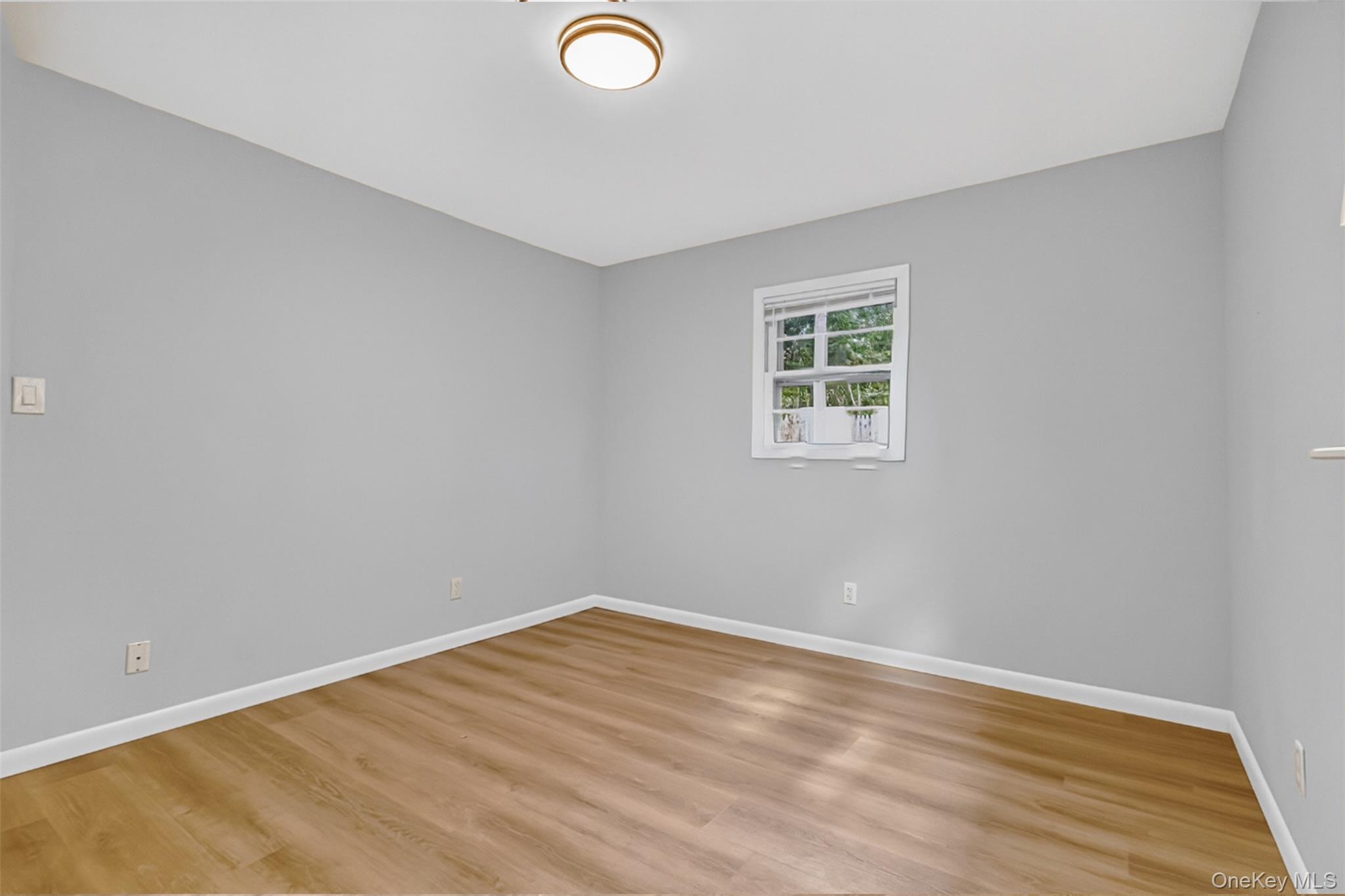 45 Lake Promenade – For Sale photo 9