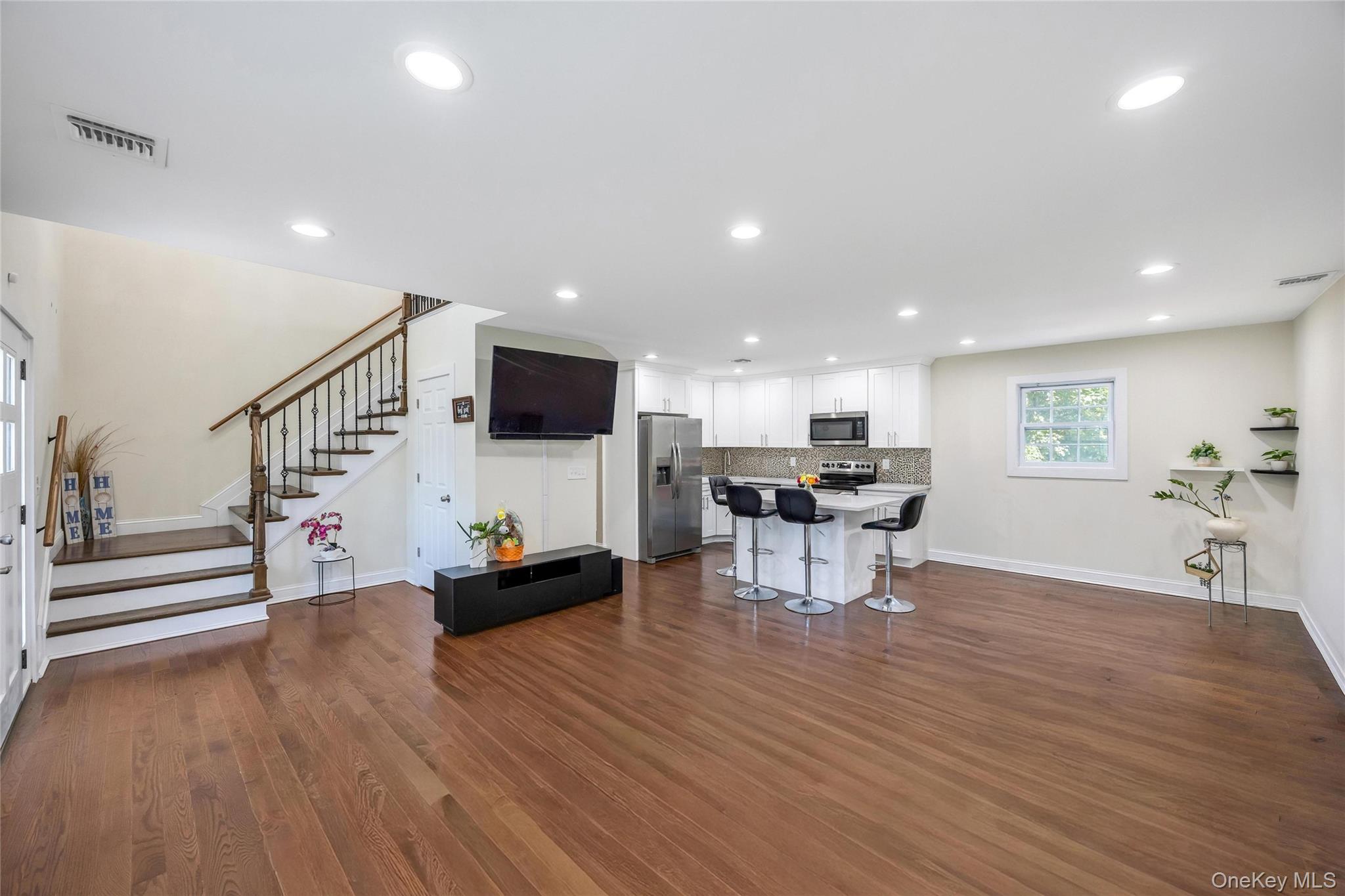 71 Penn Street – For Sale photo 15