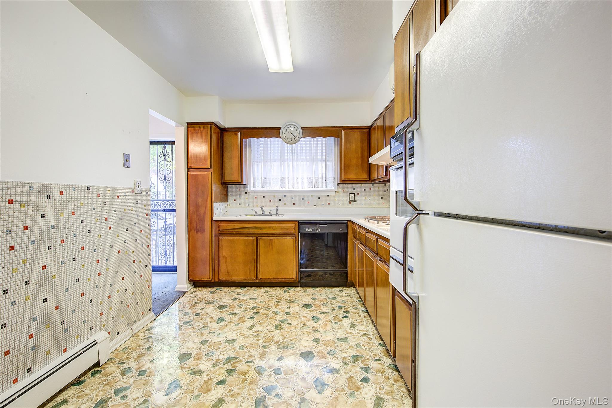 32-26 76th Street – For Sale photo 10