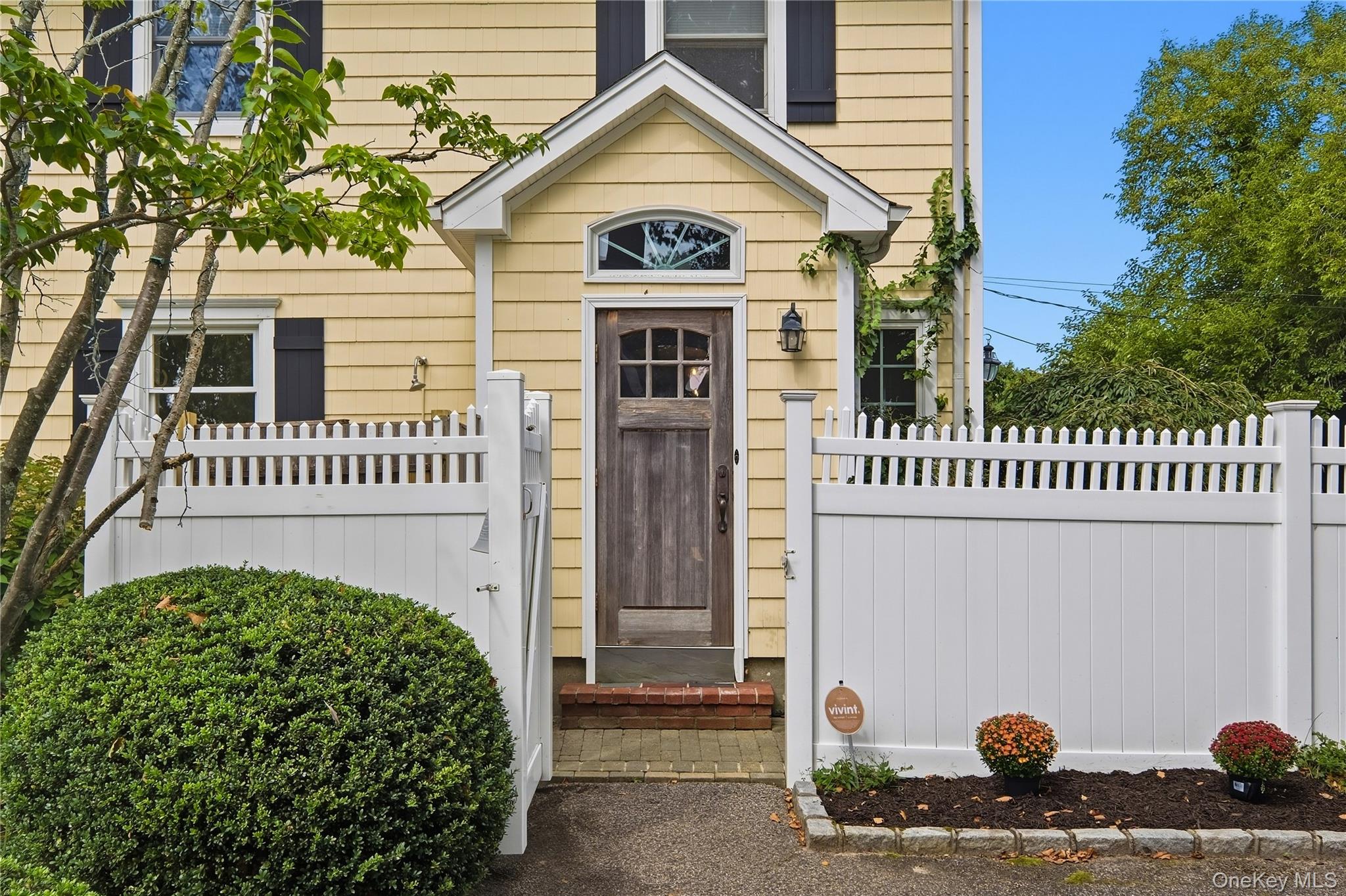52 Bayway Avenue – For Sale