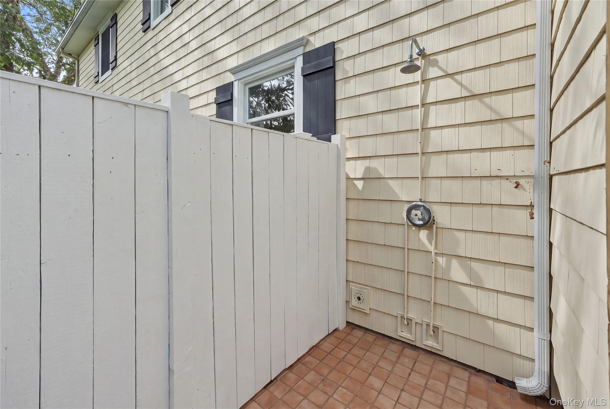 52 Bayway Avenue – For Sale photo 17