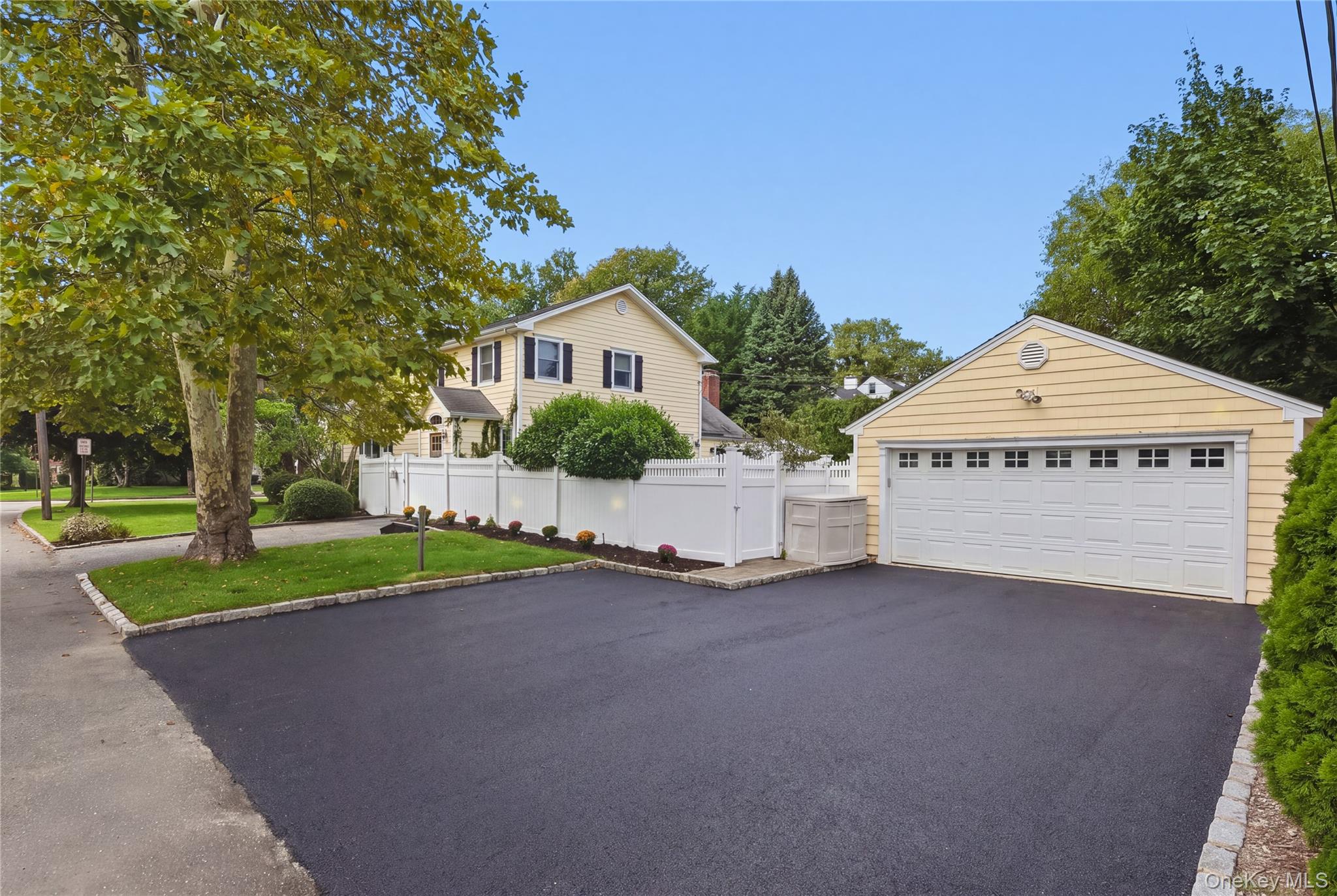 52 Bayway Avenue – For Sale photo 9