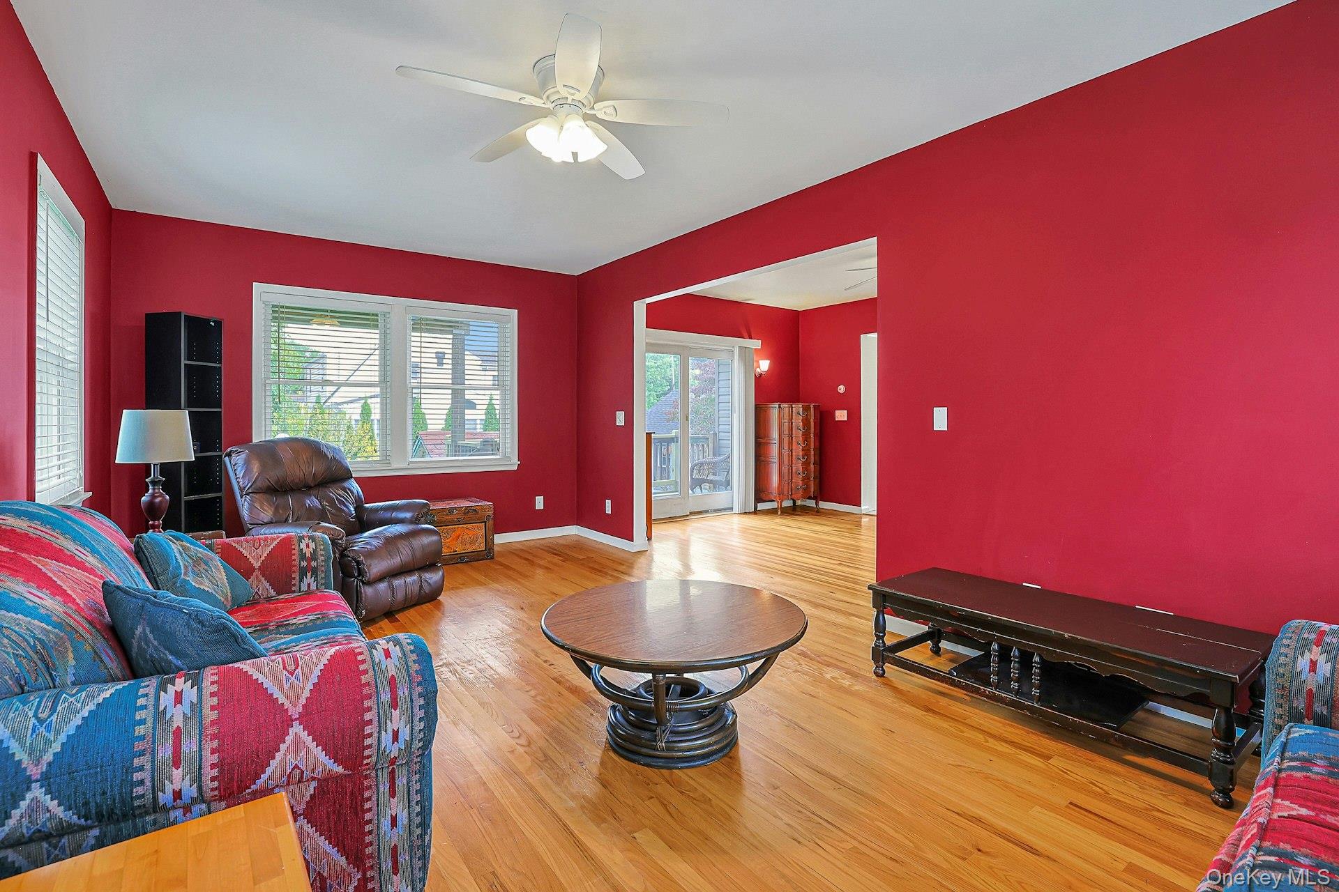 19 Cambridge Street E – For Sale photo 9