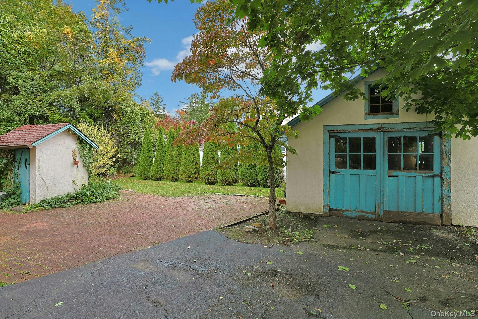 19 Cambridge Street E – For Sale photo 31