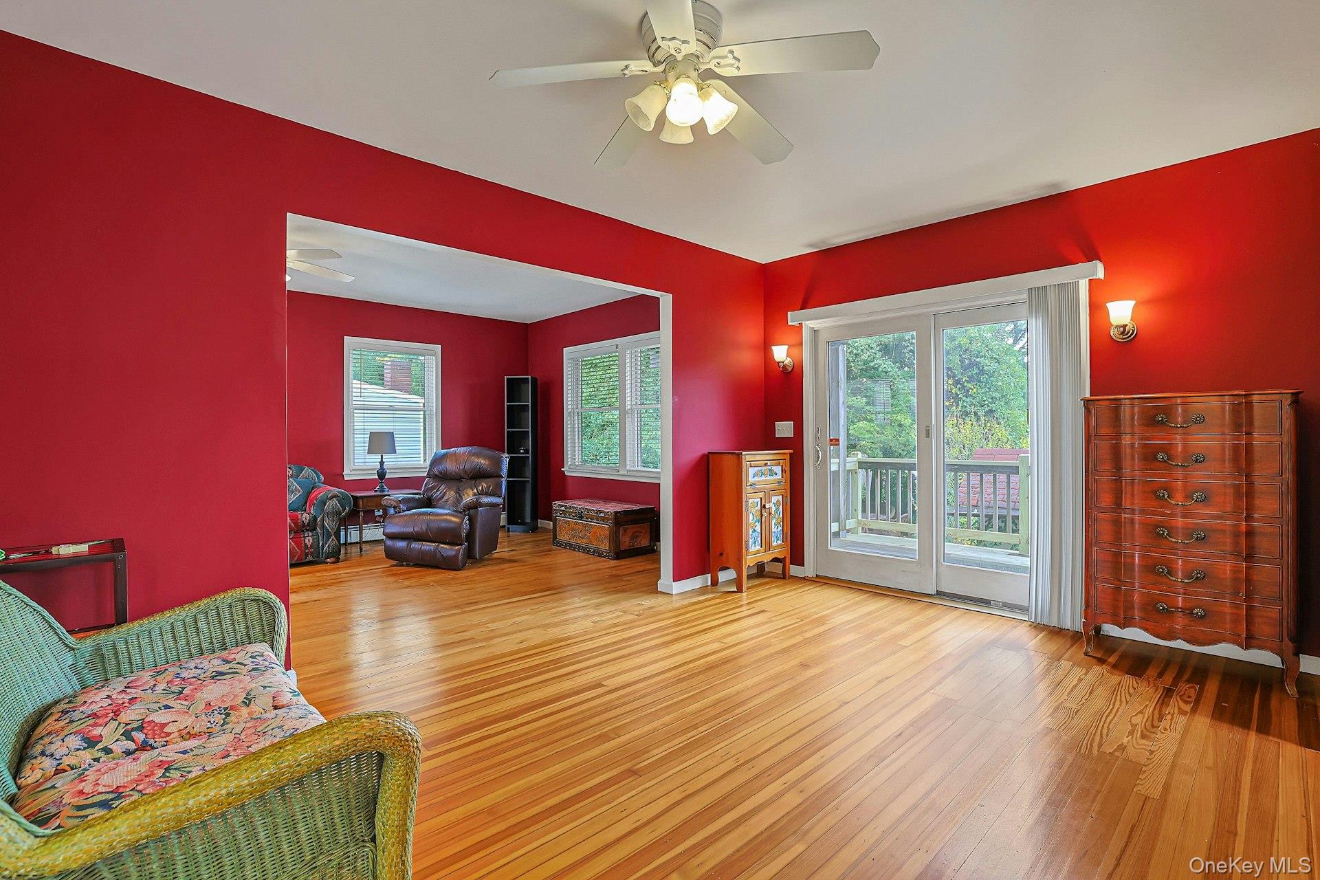 19 Cambridge Street E – For Sale photo 11