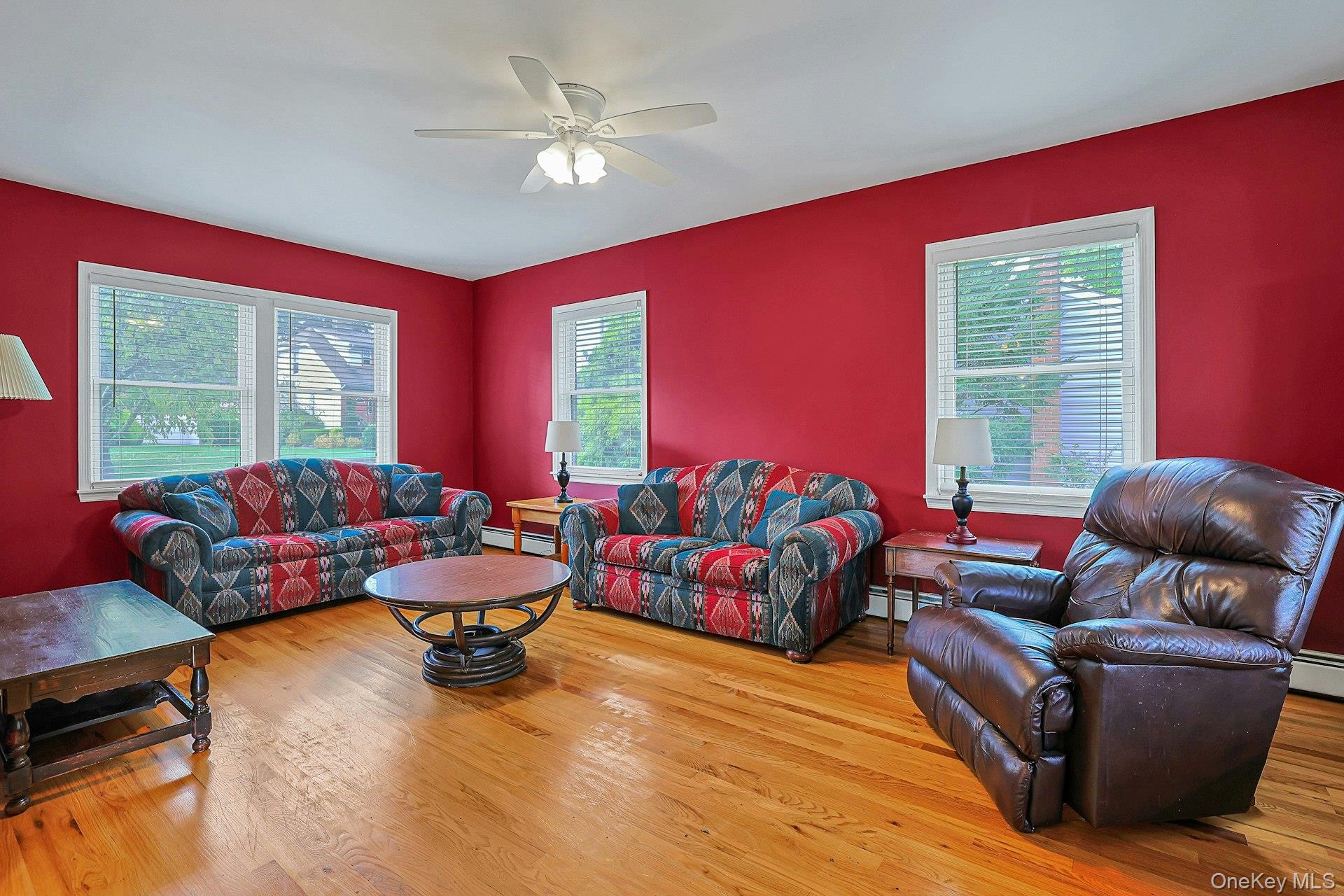 19 Cambridge Street E – For Sale photo 7