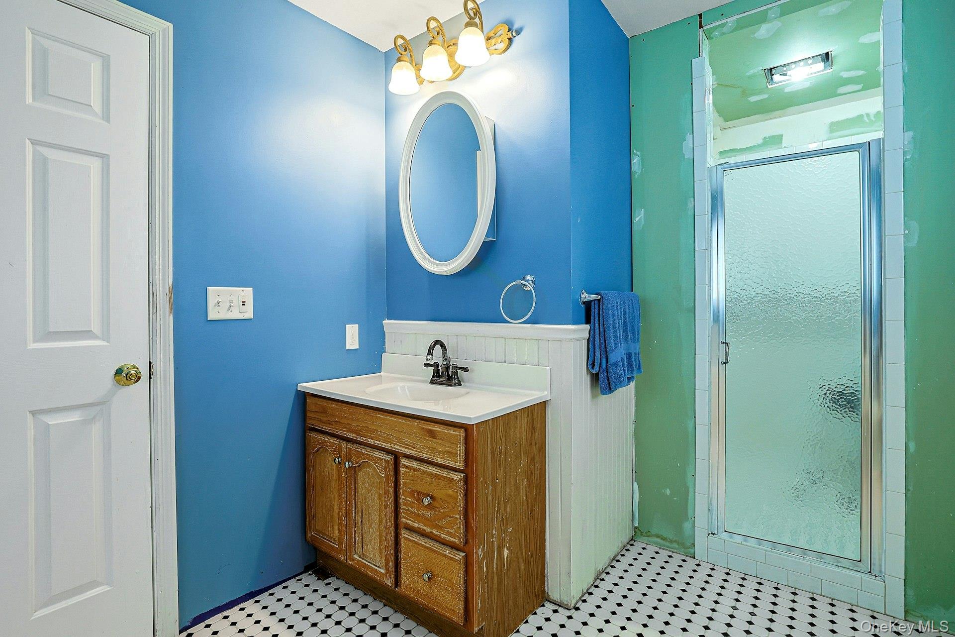 19 Cambridge Street E – For Sale photo 25