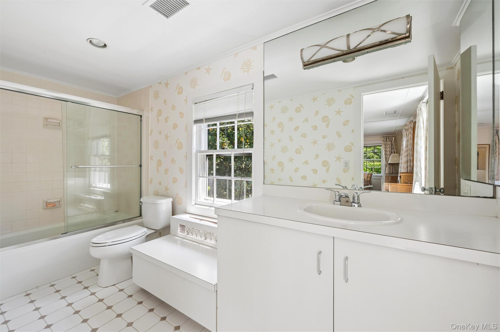 18 Jagger Lane – For Sale photo 30