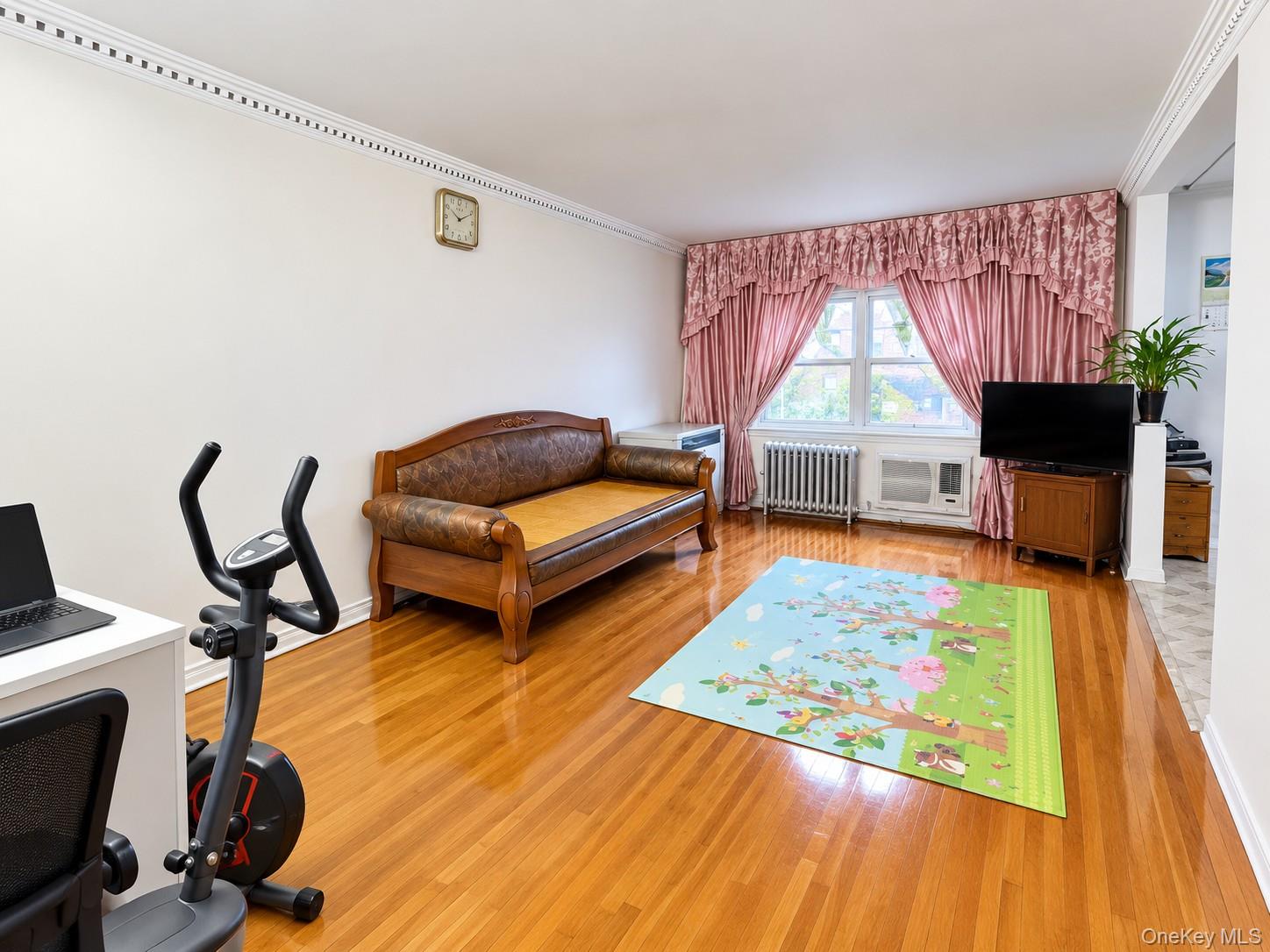 8427 Corona Avenue – For Sale photo 9