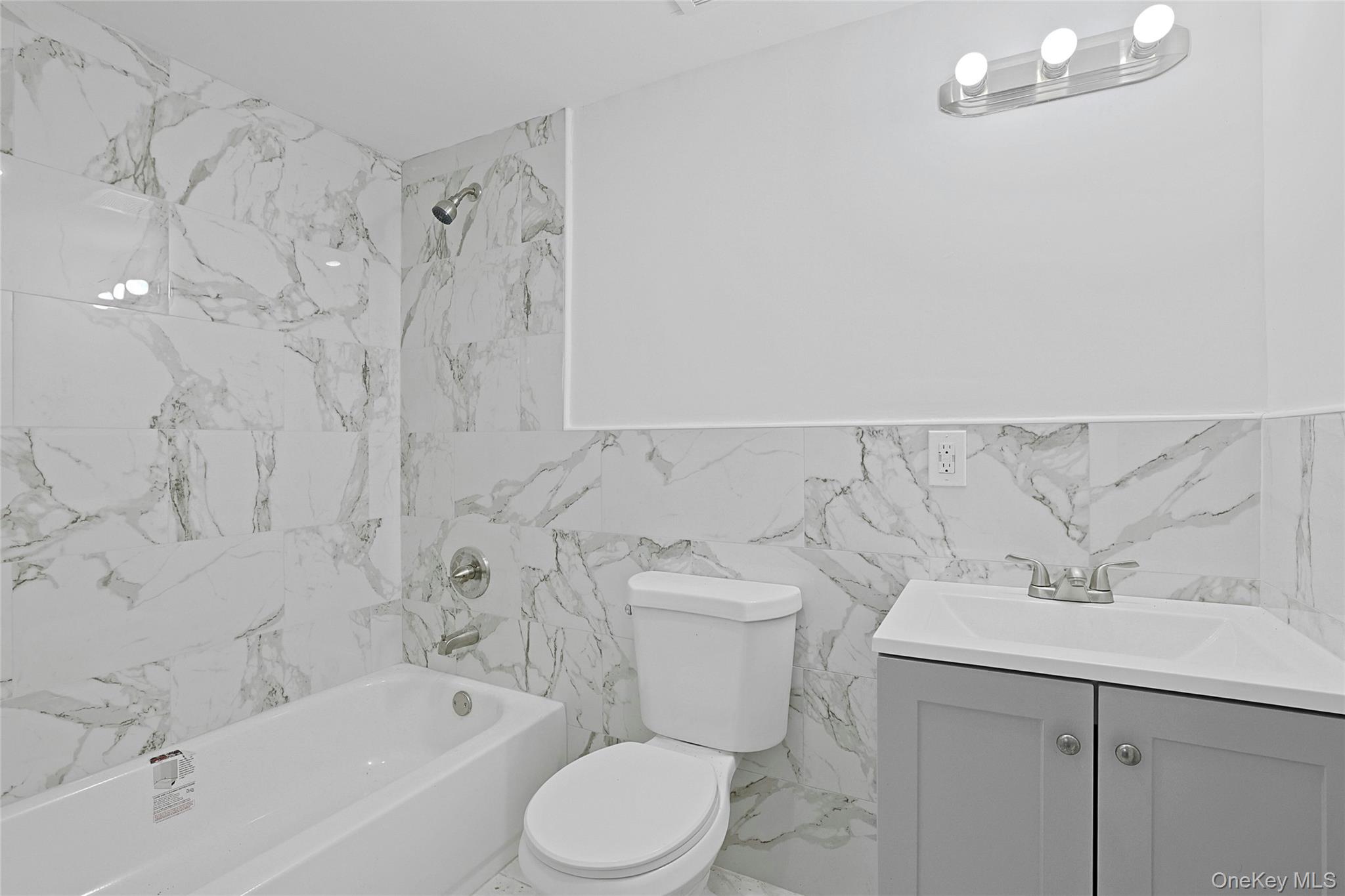 15 Waldron Avenue – For Sale photo 40