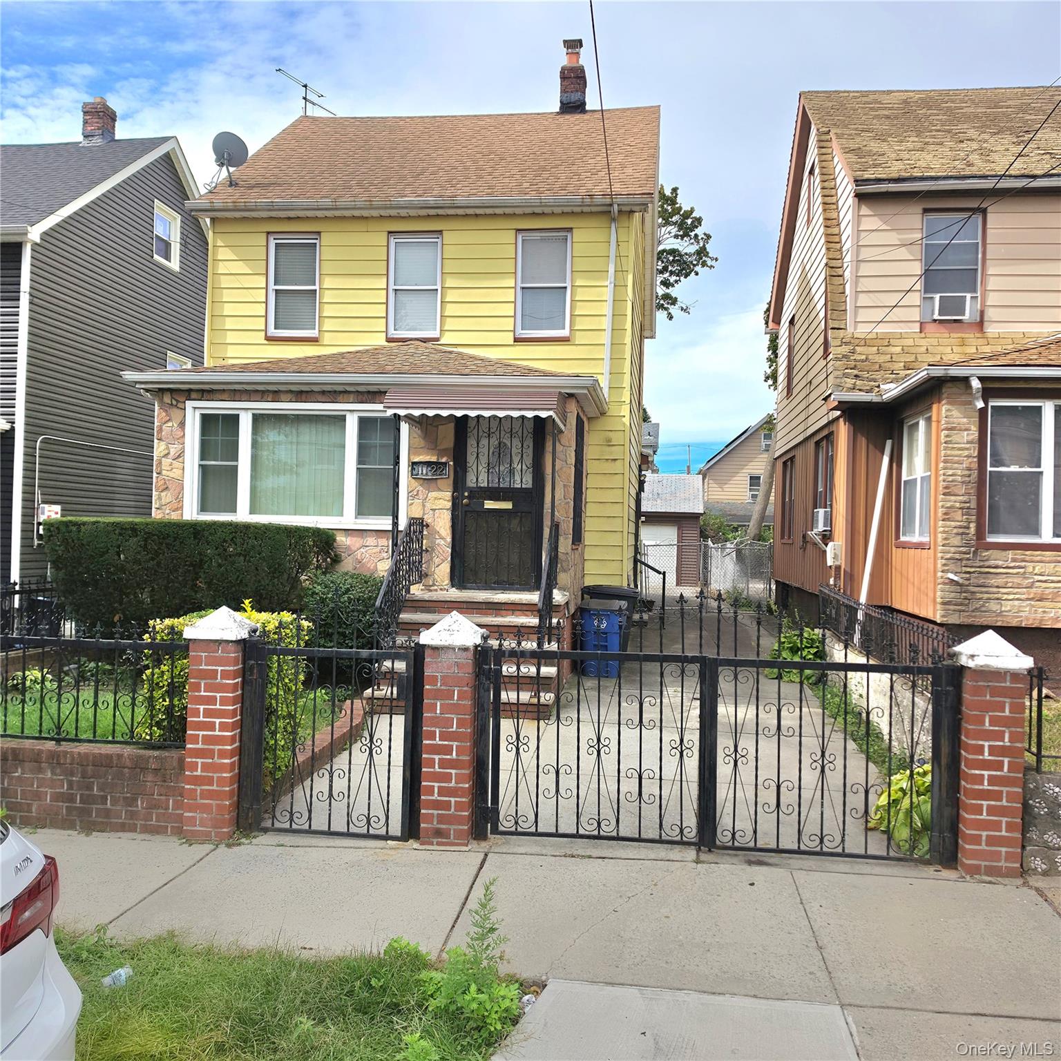 11122 203rd Street – For Sale