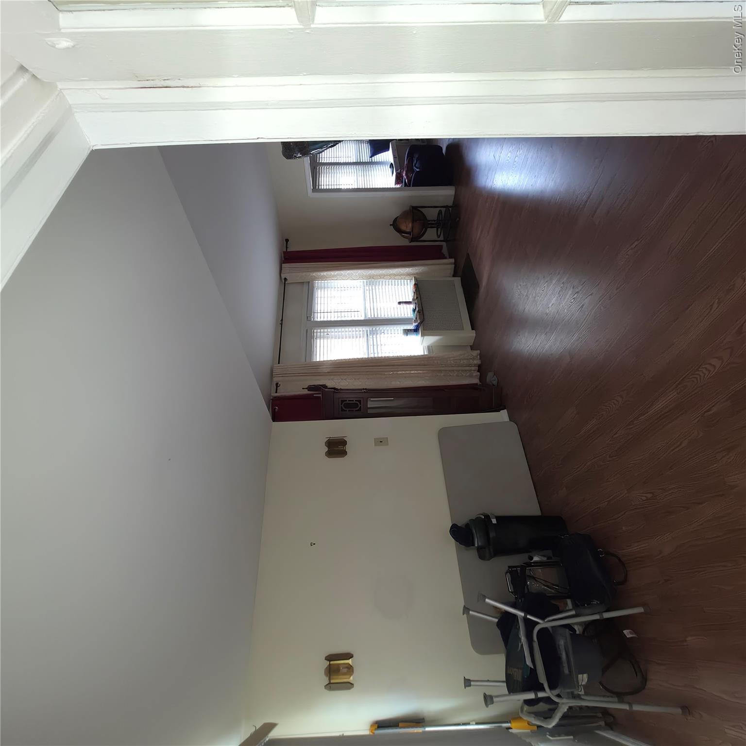 11122 203rd Street – For Sale photo 2