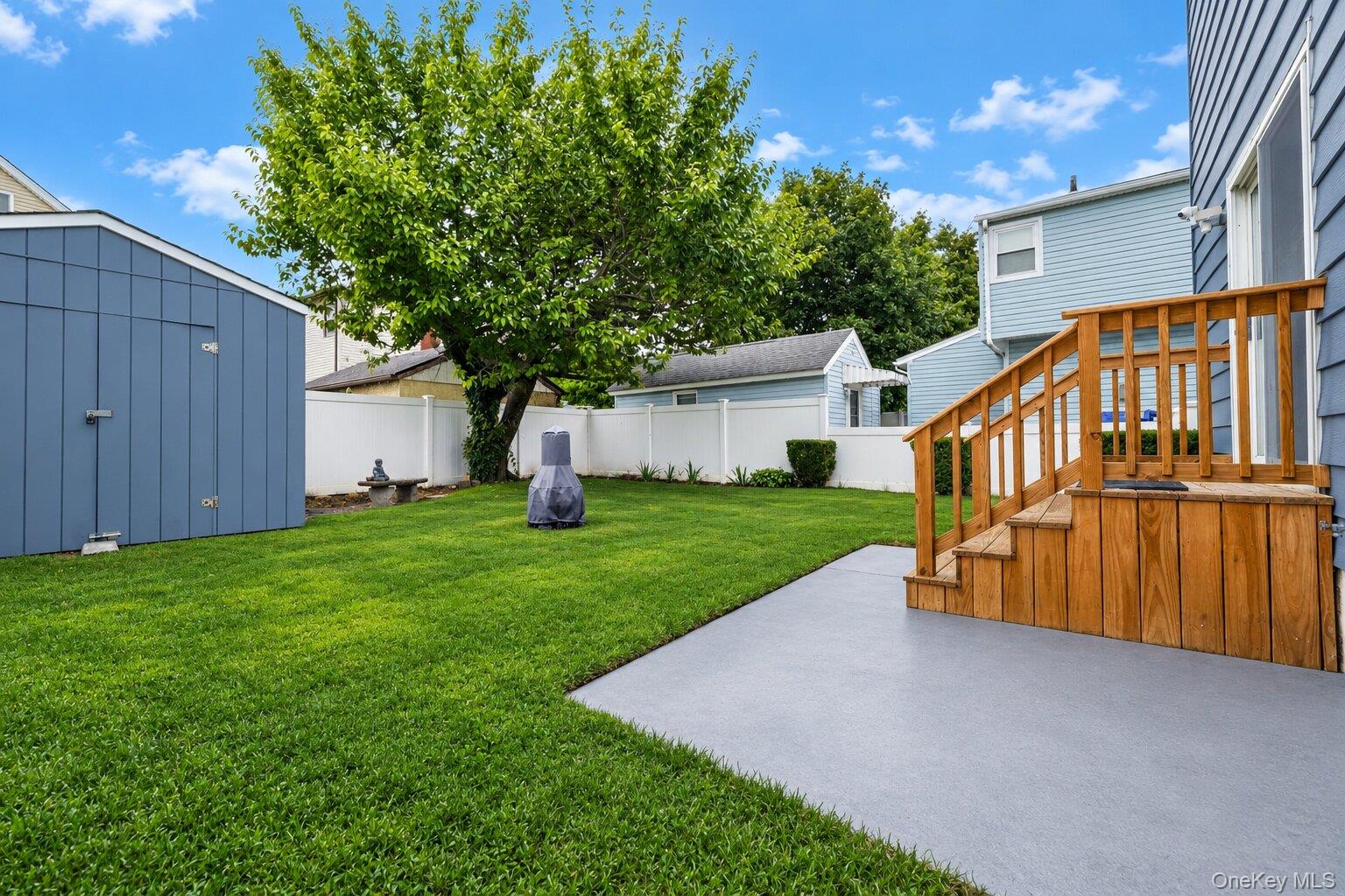 25 Nicholas Avenue – For Rent photo 13