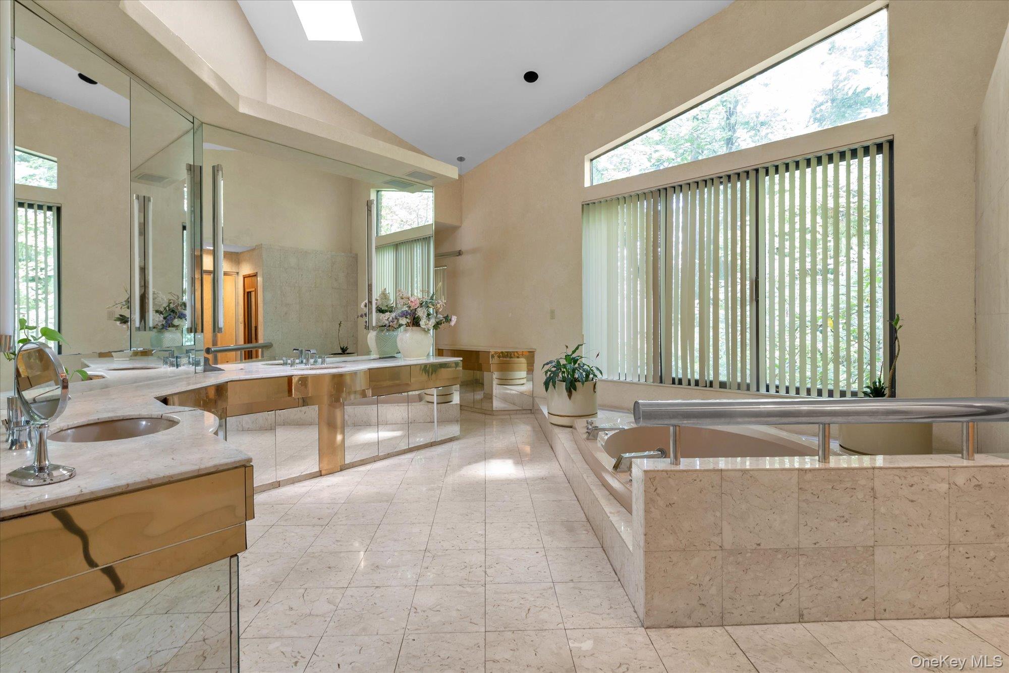 4 Broadlawn Avenue – For Sale photo 16