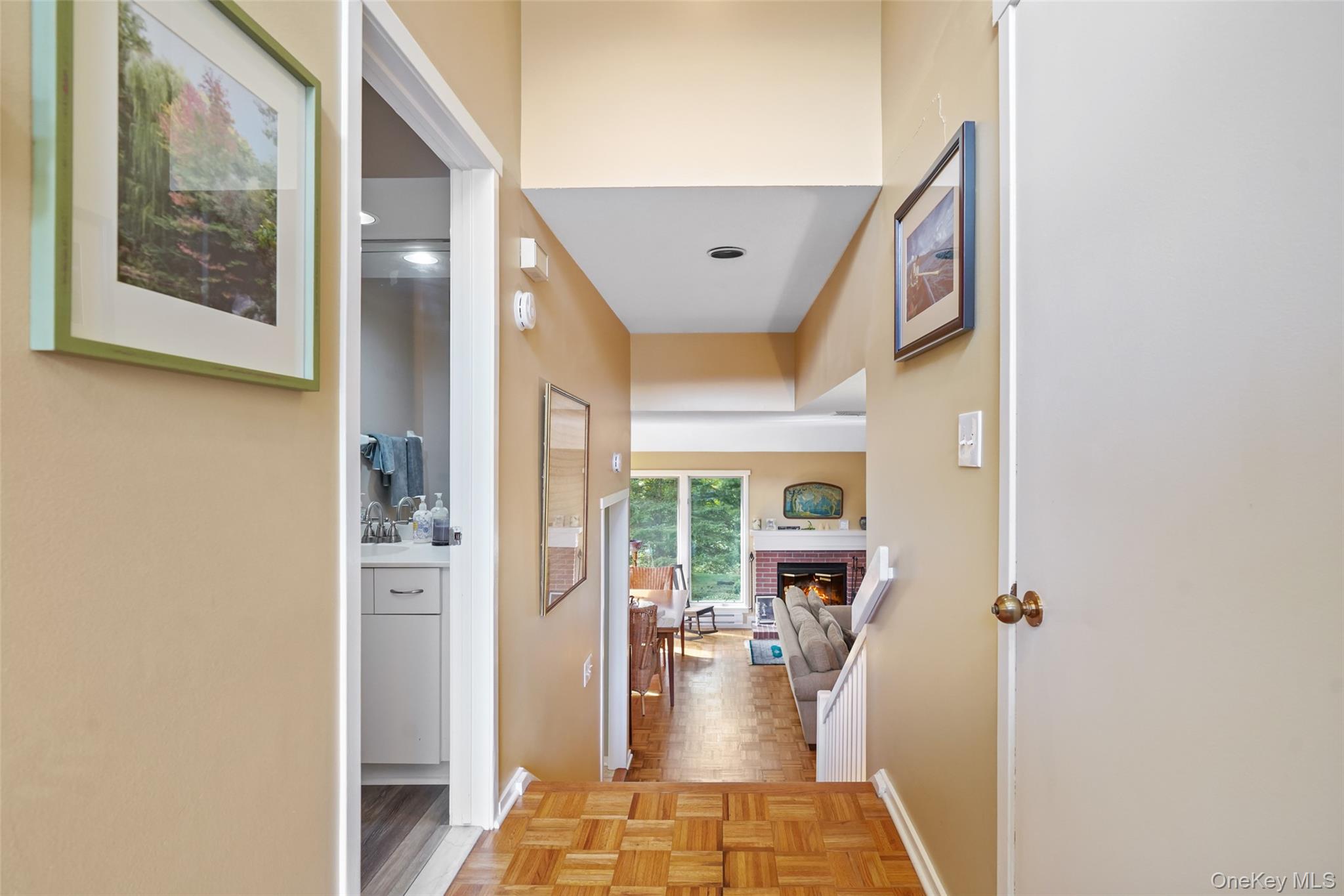 593 Heritage Hills Drive, Unit C photo 4