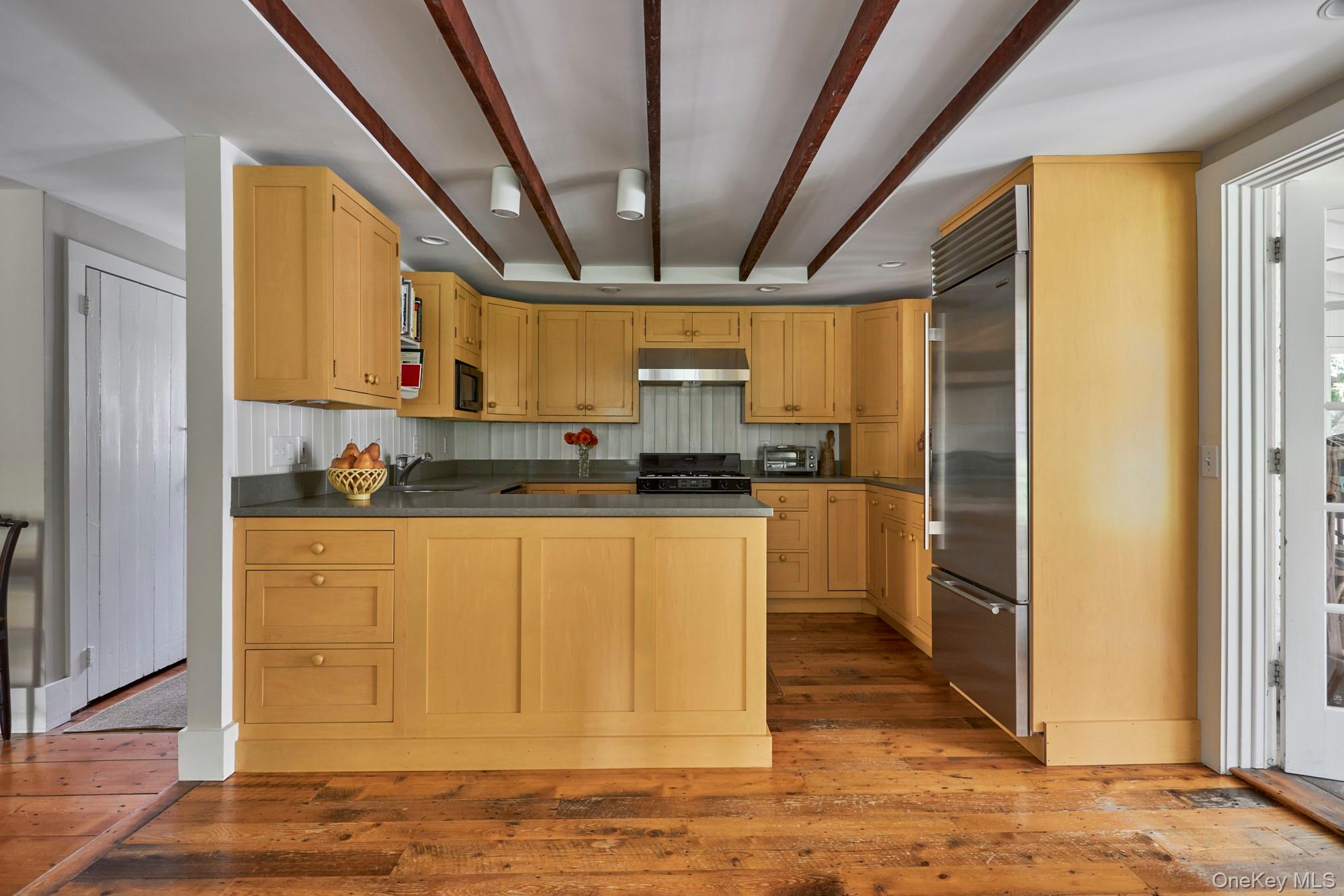 1408 Route 83 – For Sale photo 10