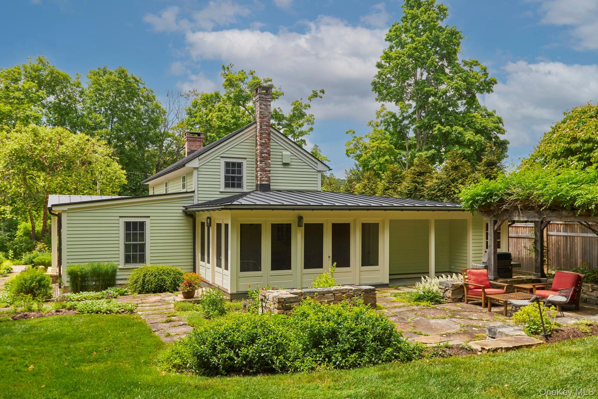 1408 Route 83 – For Sale photo 34