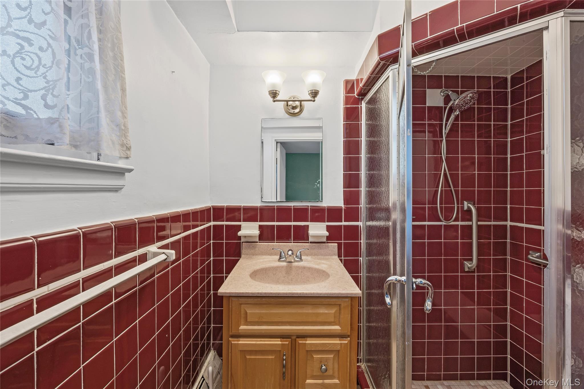 120 Morris Avenue, Unit B5 photo 18
