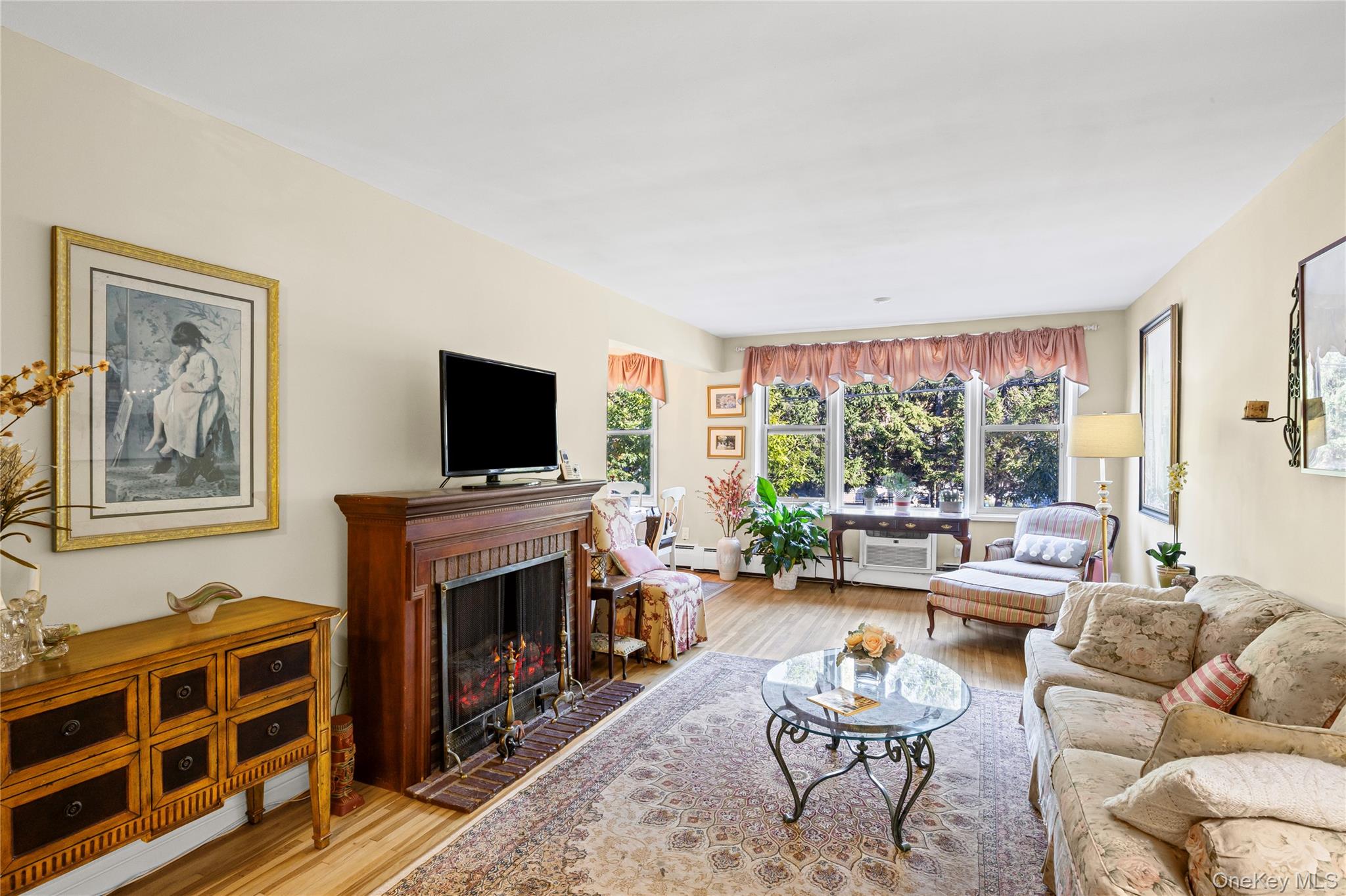 120 Morris Avenue, Unit B5 photo 6