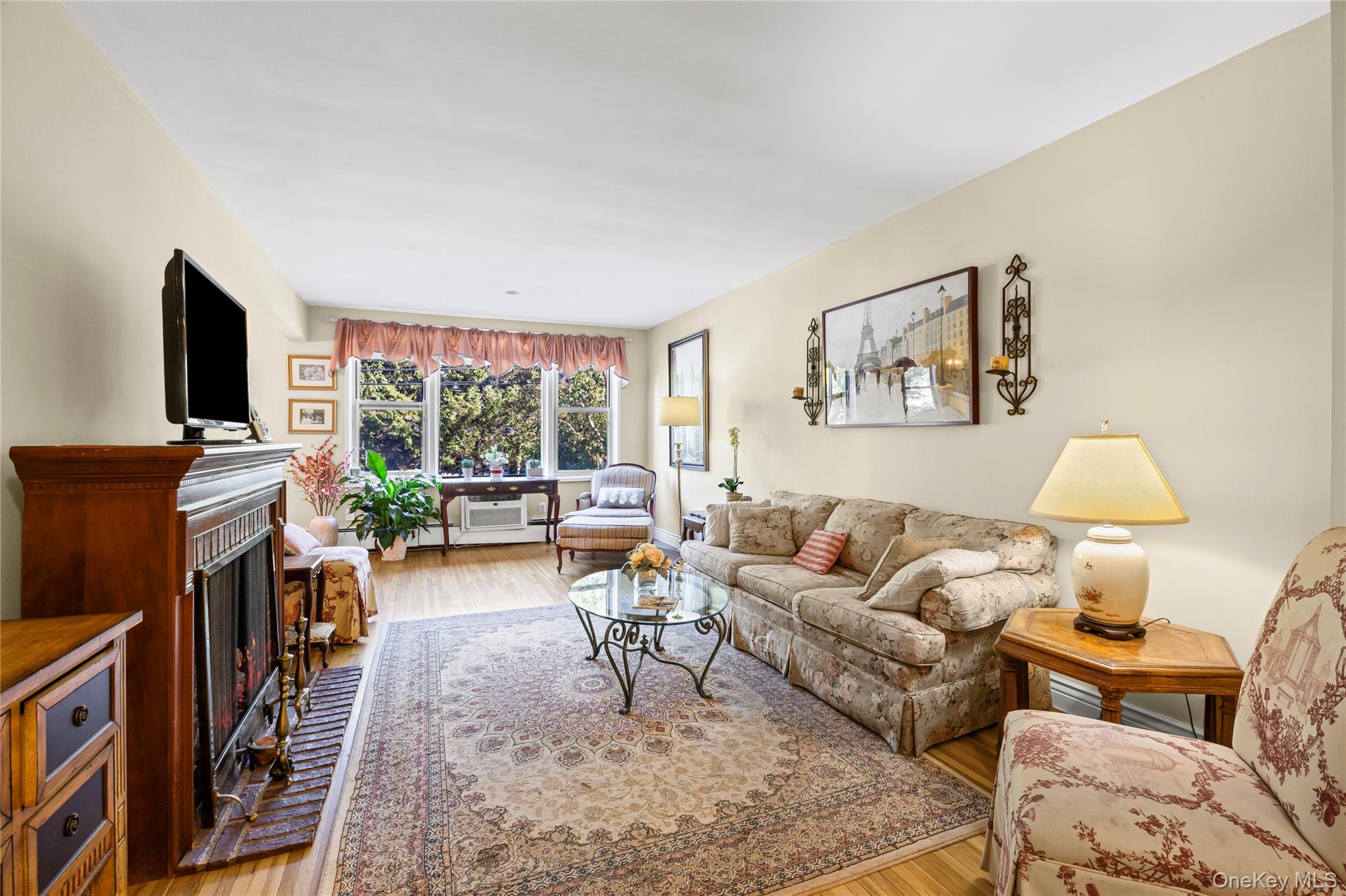 120 Morris Avenue, Unit B5 photo 5