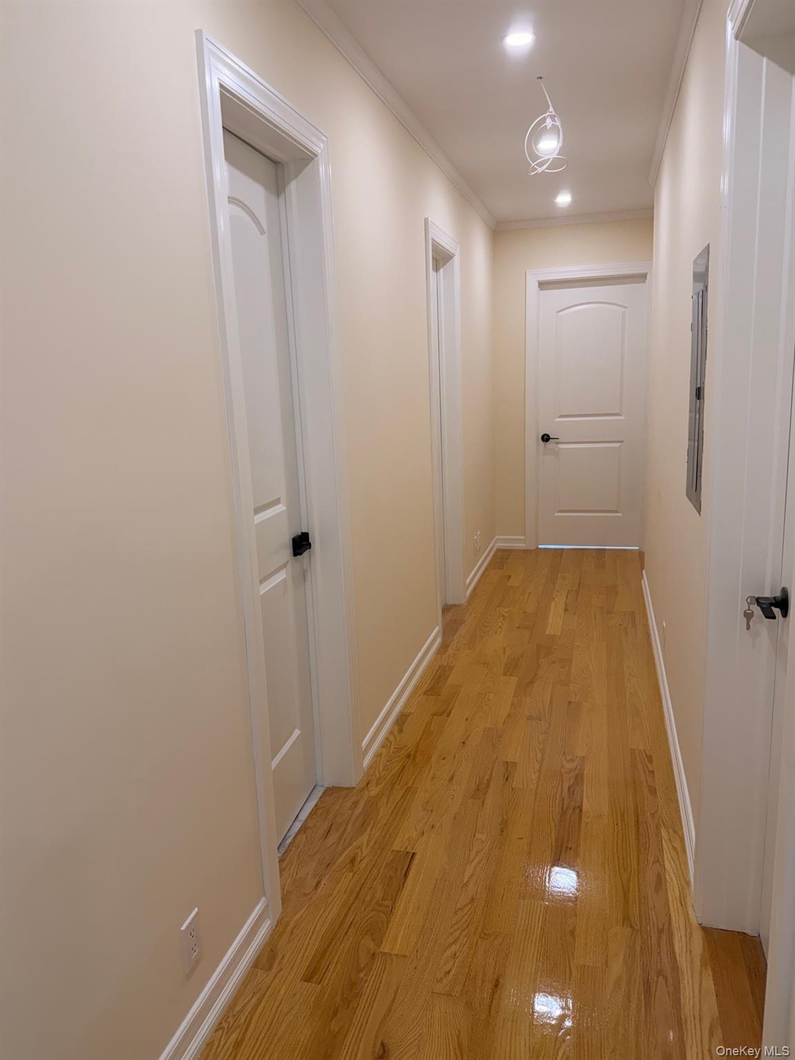 164-16 75th Road, Unit 2nd Floor photo 8