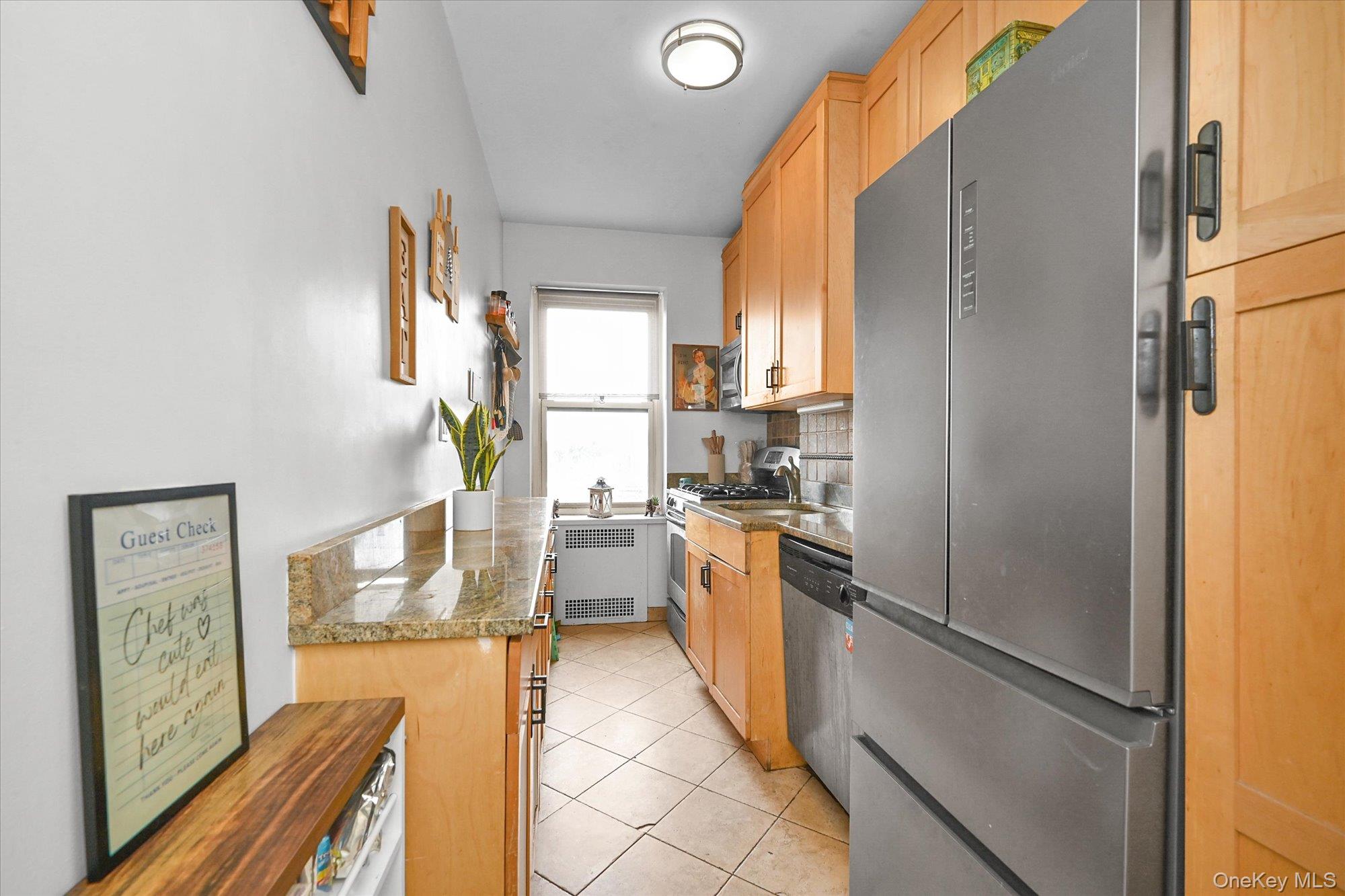 67-76 Booth Street, Unit 2i photo 7