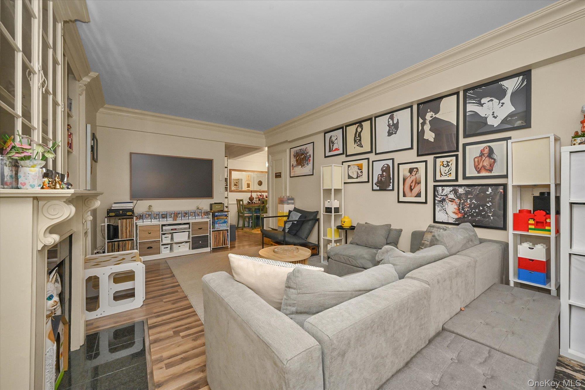 67-76 Booth Street, Unit 2i photo 4