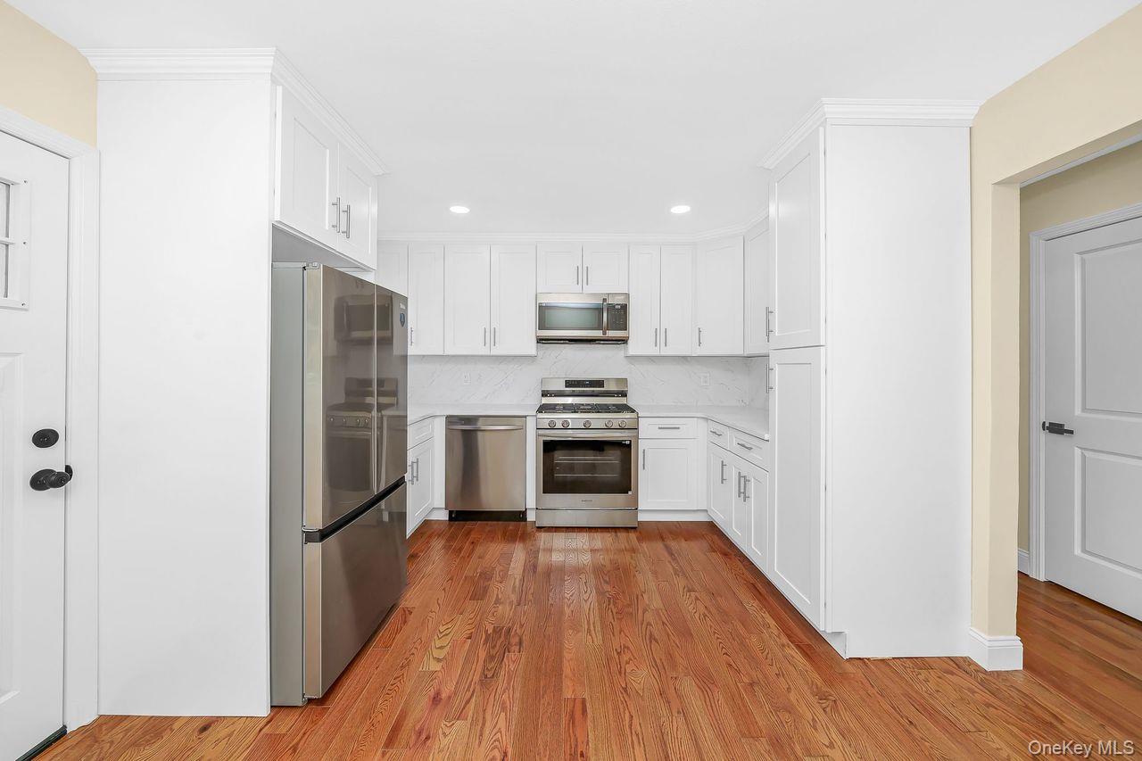 212 Westbury Boulevard – For Sale photo 16