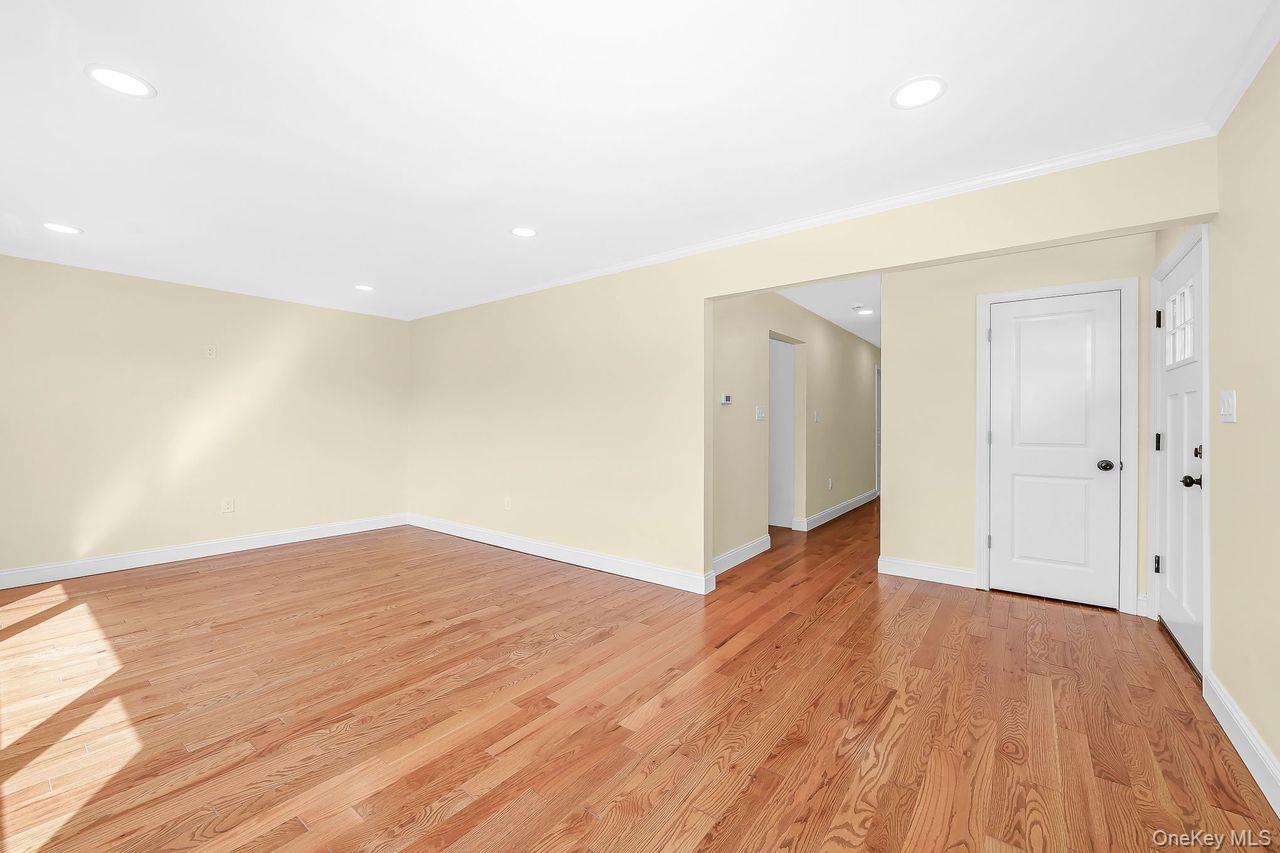 212 Westbury Boulevard – For Sale photo 13