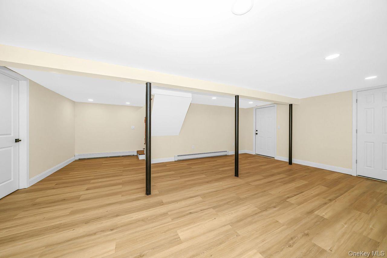 212 Westbury Boulevard – For Sale photo 25