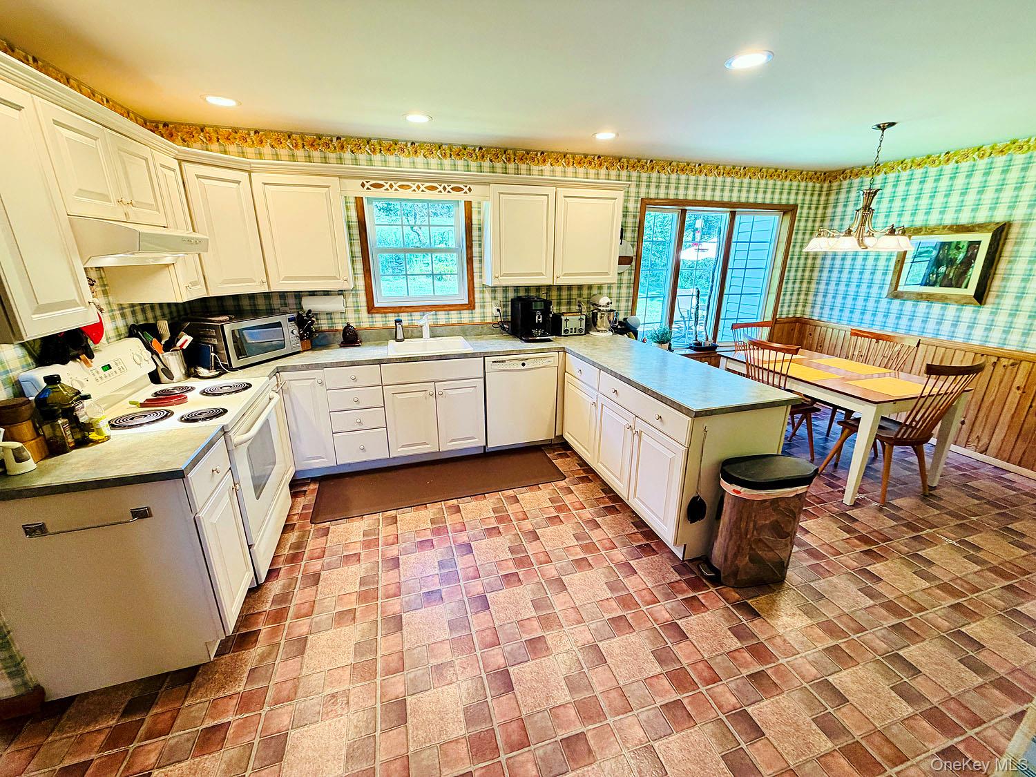 43 Schuman Road – For Sale photo 21