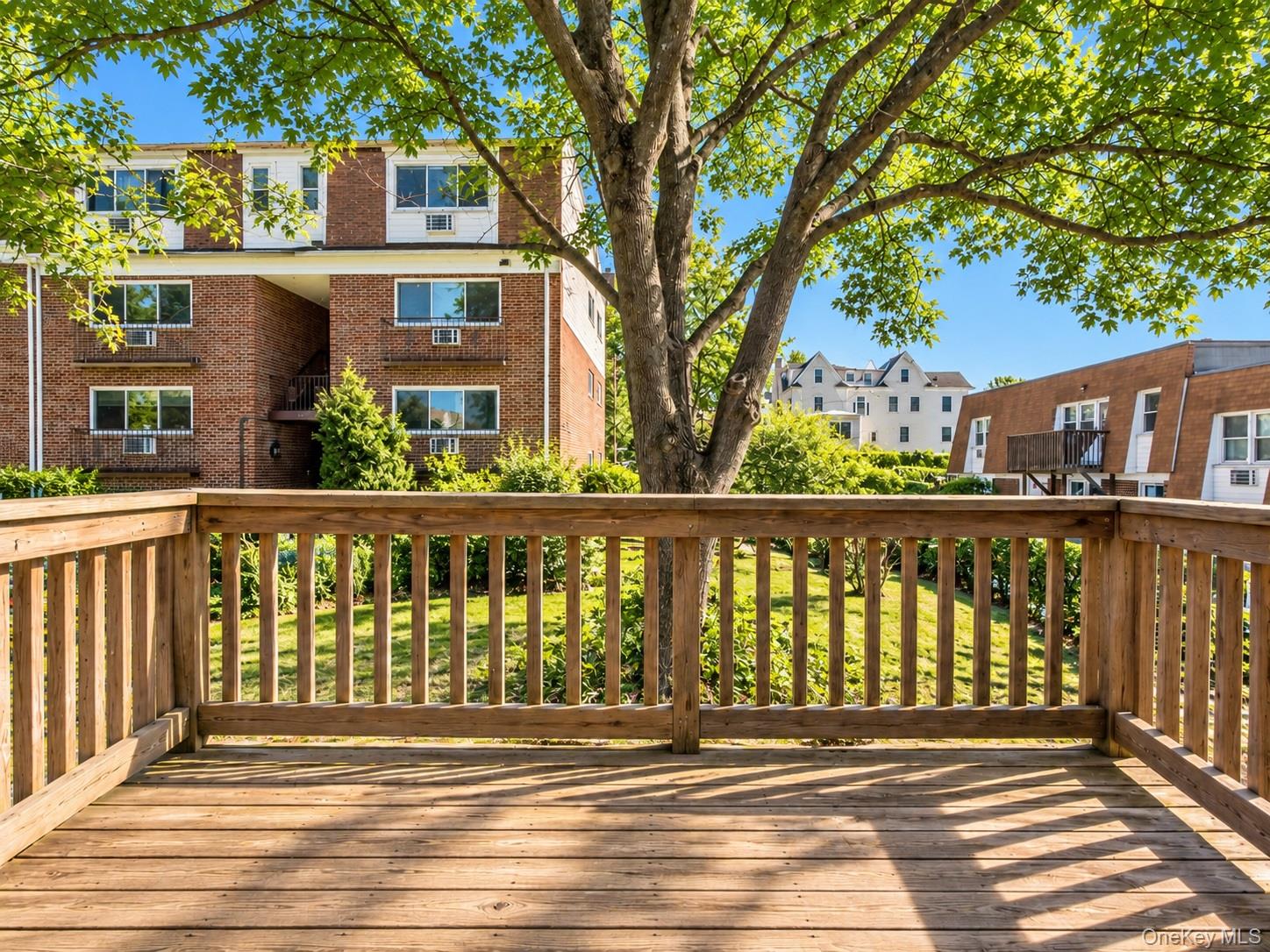 380 N Broadway, Unit C4 photo 5