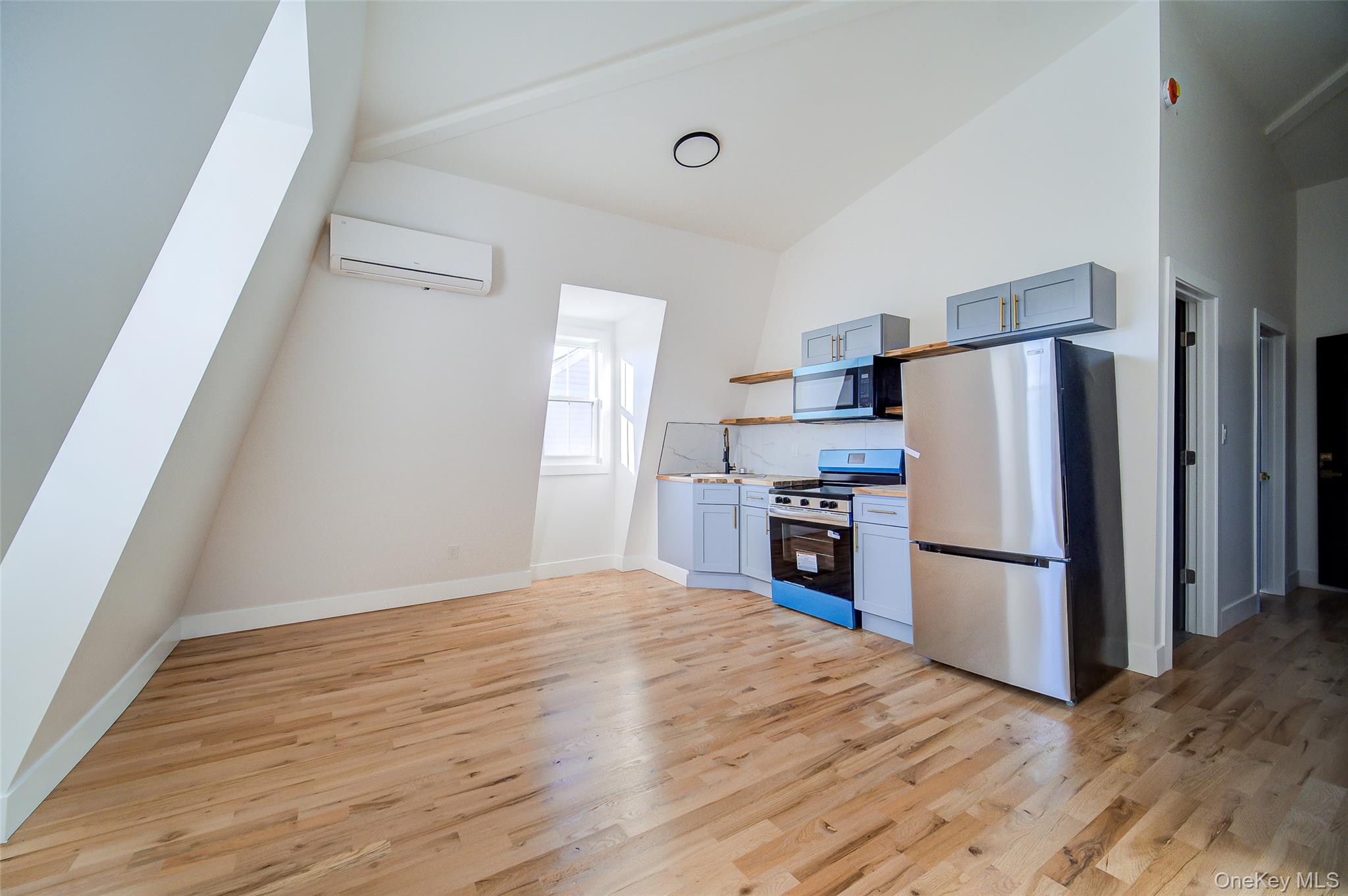 258 State Street, Unit 8 photo 7