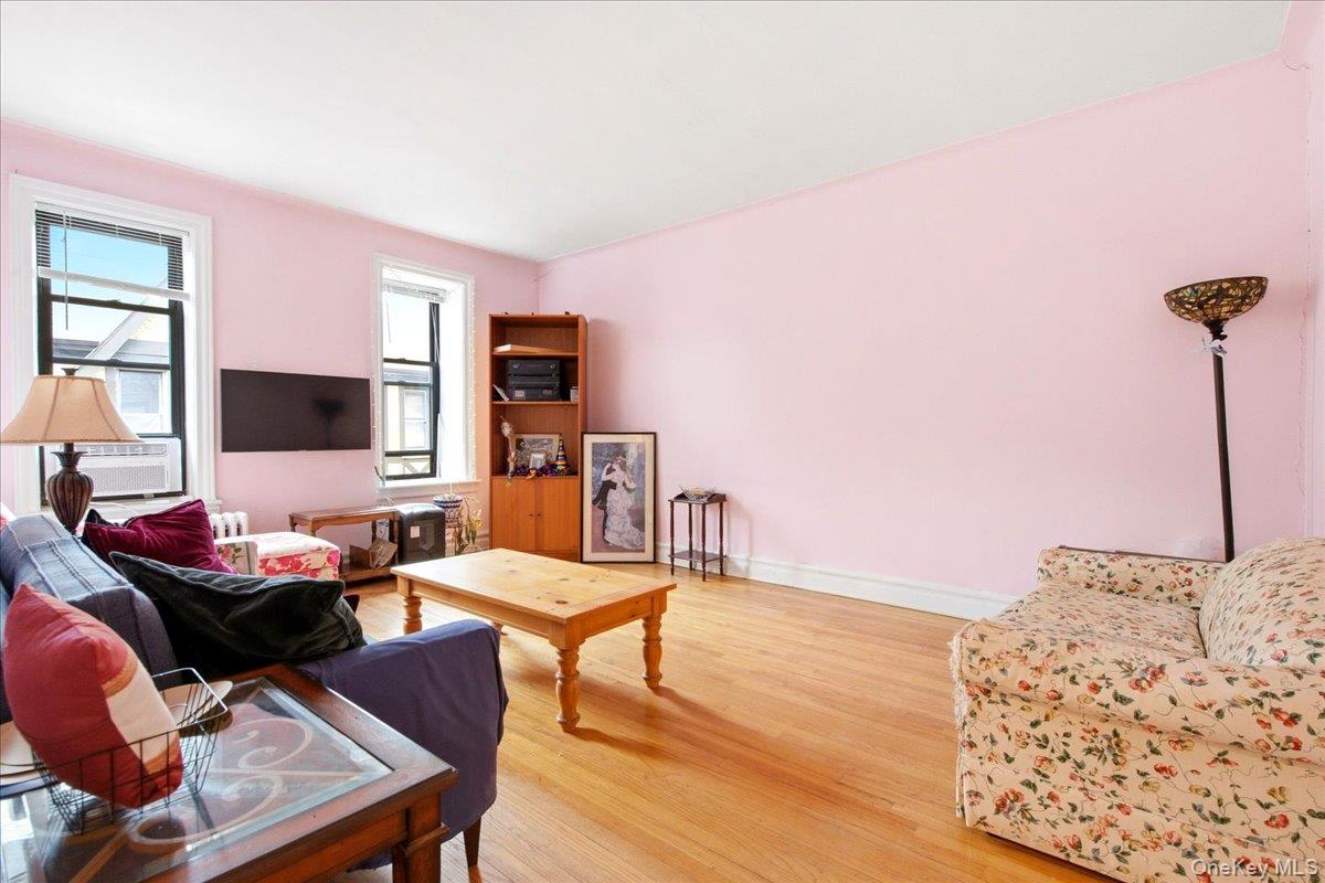 83-19 116th Street, Unit 6D photo 8