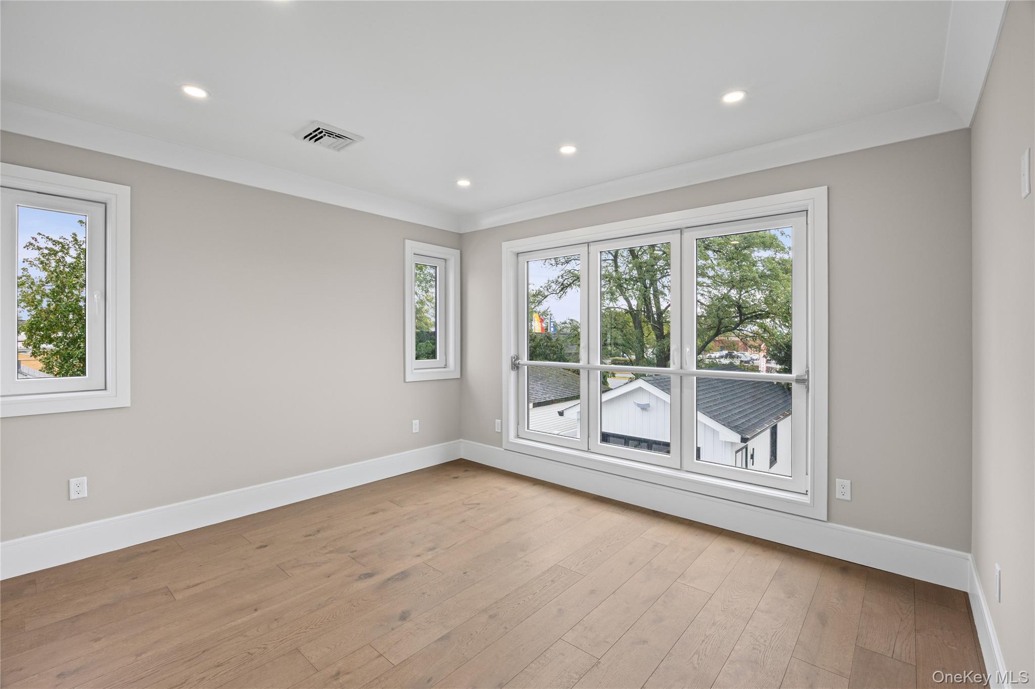 19 Nevada Street – For Sale photo 32