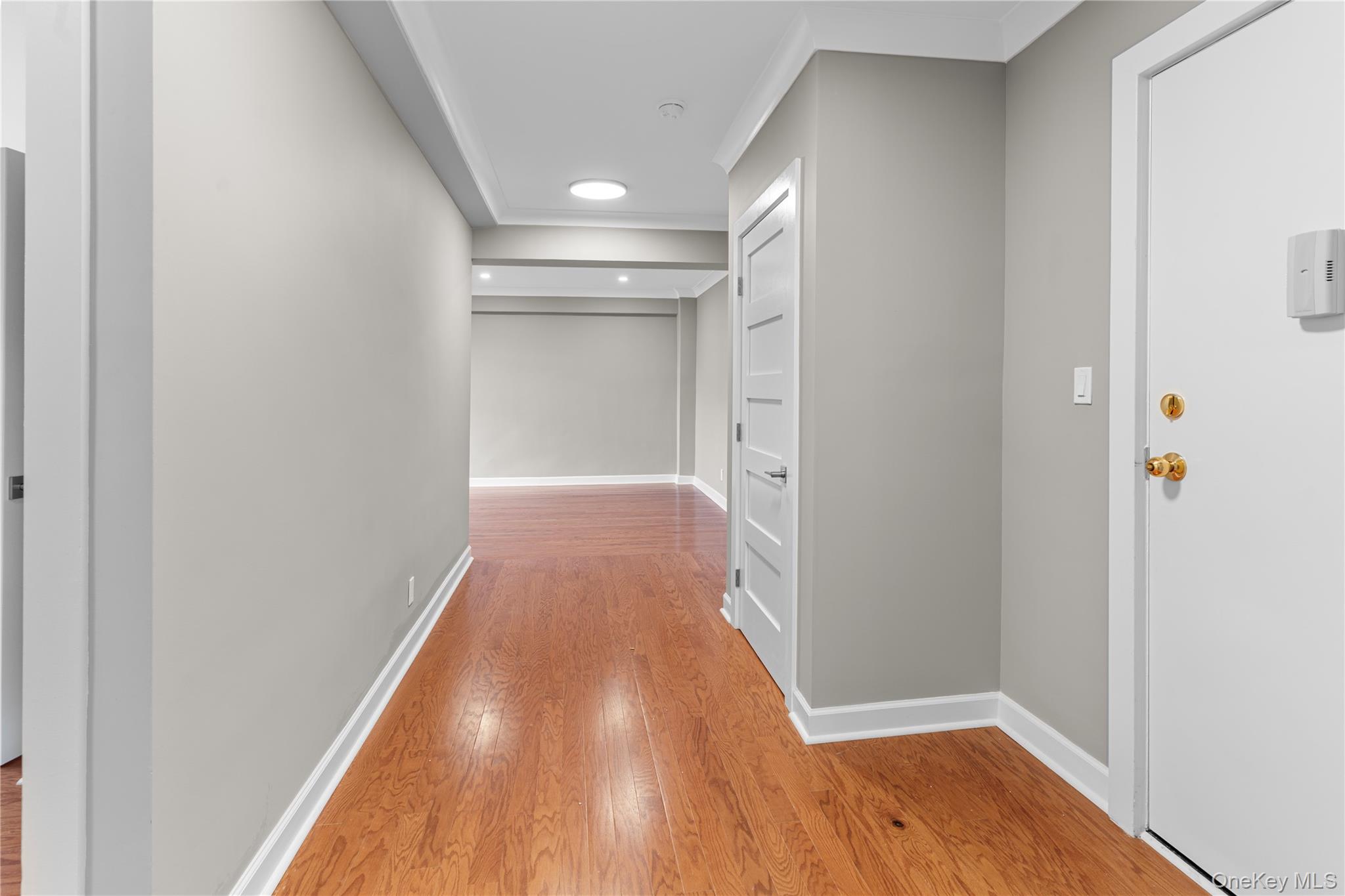 1133 Midland Avenue, Unit 6F photo 10