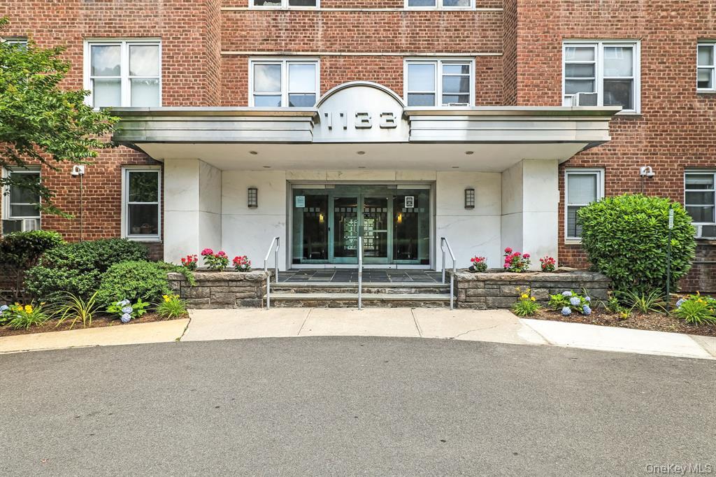 1133 Midland Avenue, Unit 6F photo 26